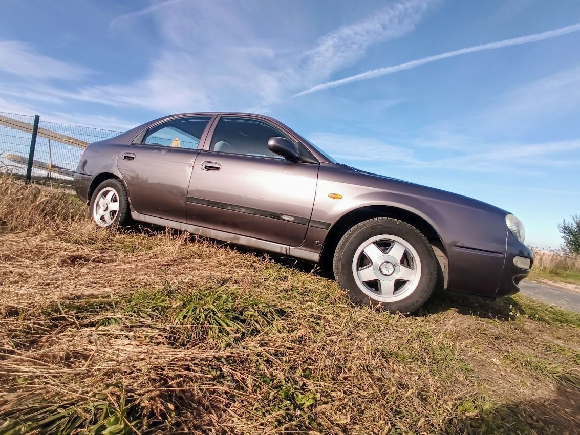 Kia Shuma, bez závad, najeto jen 105ti km - fotka 4