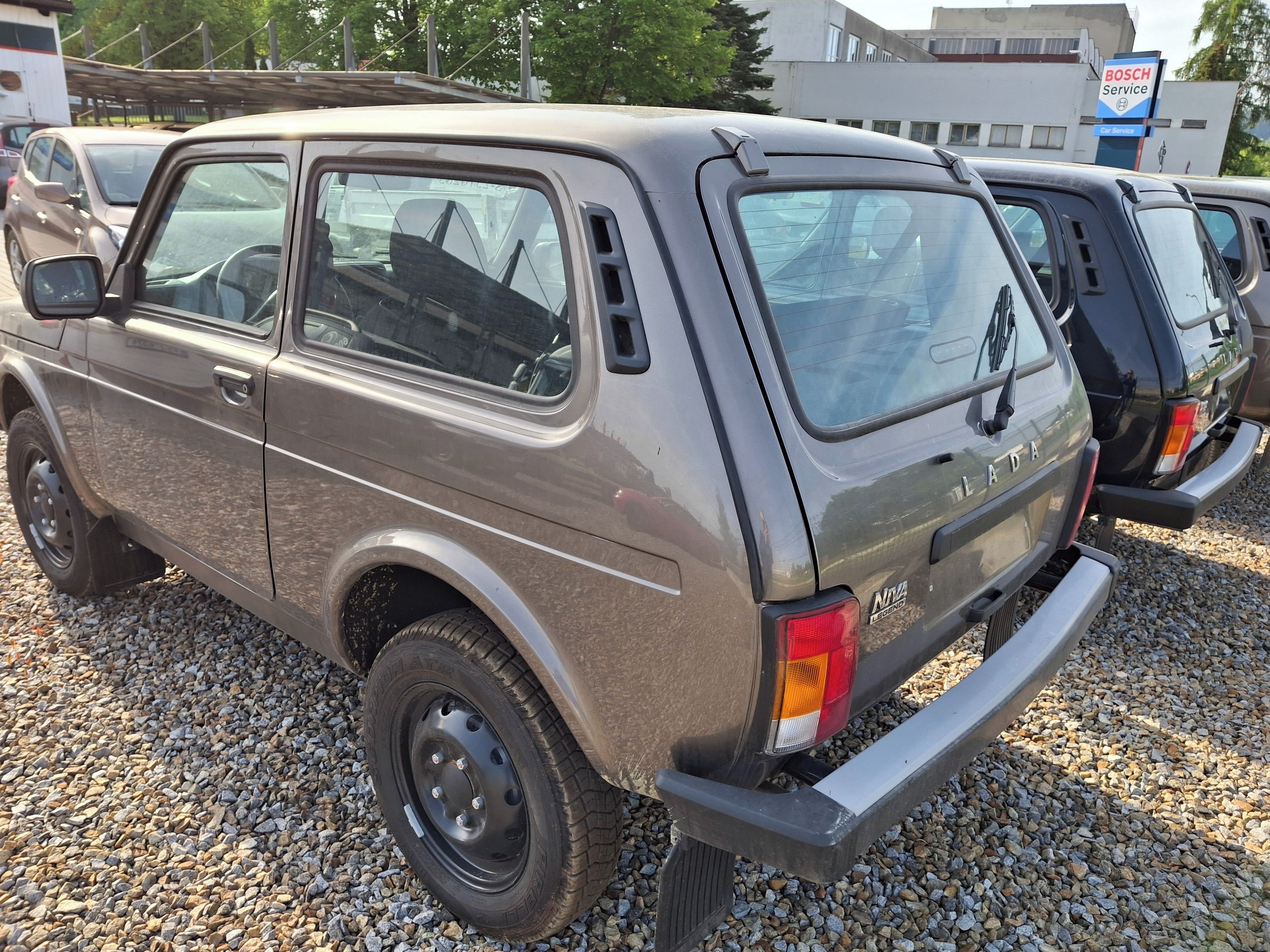 Lada Niva, Niva 4x4 Legend Classic - fotka 3