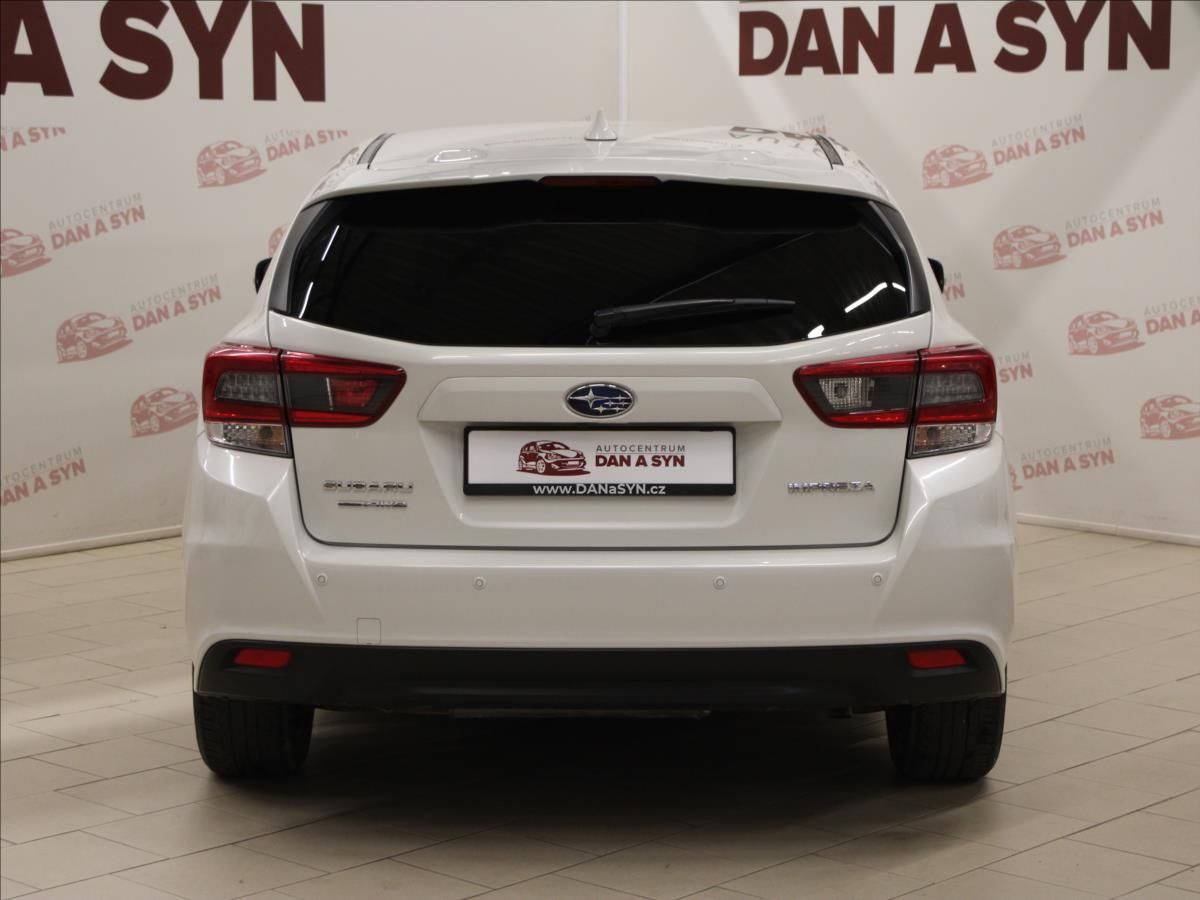 Subaru Impreza, 1,6 AWD Automat Exclusive - fotka 5