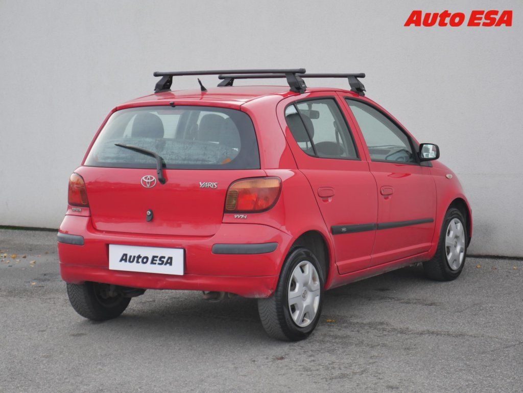 Toyota Yaris, 1.0VVTi,2.maj,ČR,AC - fotka 4