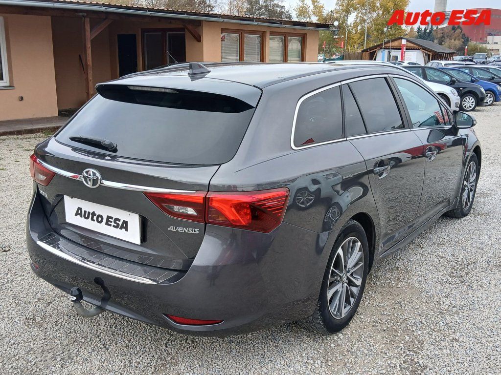 Toyota Avensis, 2.0 D-4D,ČR,Trend - fotka 4
