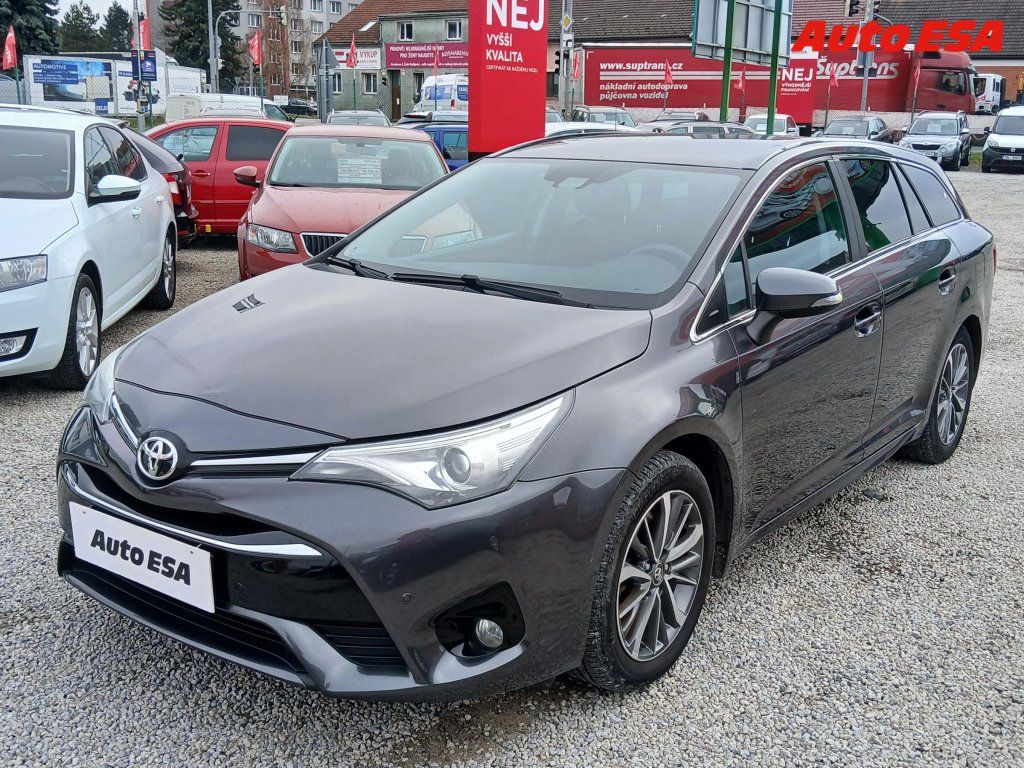Toyota Avensis, 2.0 D-4D,ČR,Trend - fotka 3