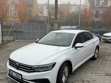 VW Passat 1.5 TSI Business