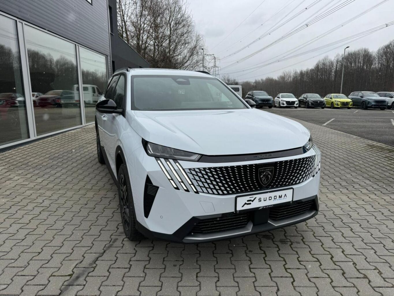 Peugeot 5008, ALLURE Hybrid 136 e-DCS6