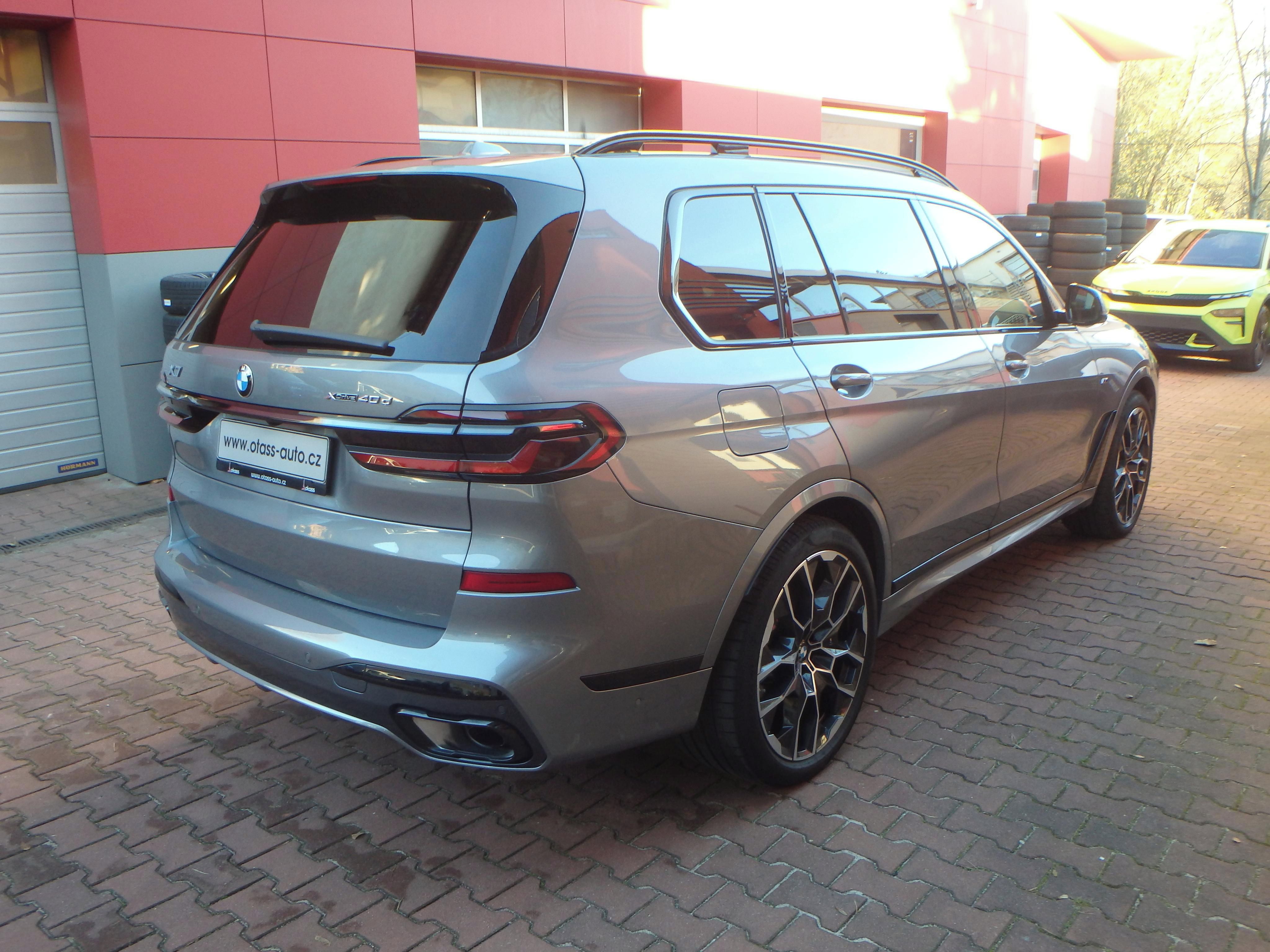 BMW X7, 4.0 da M - Pro , INDIVIDUAL - fotka 6