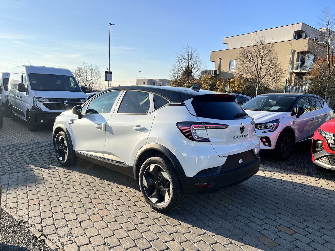 Renault Captur, Techno TCe 90 - fotka 3