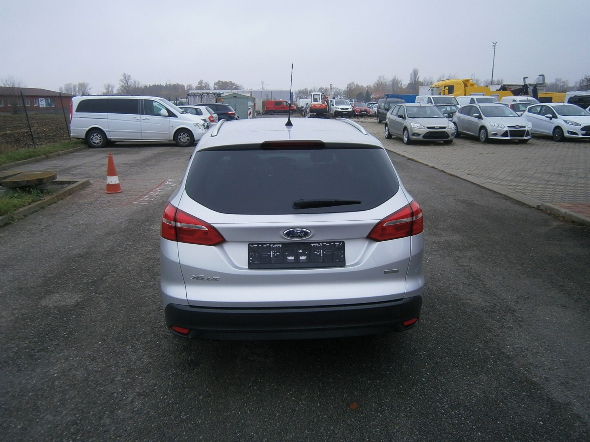 Ford Focus, 1,0i,EB, 74kW, 1.maj, - fotka 5