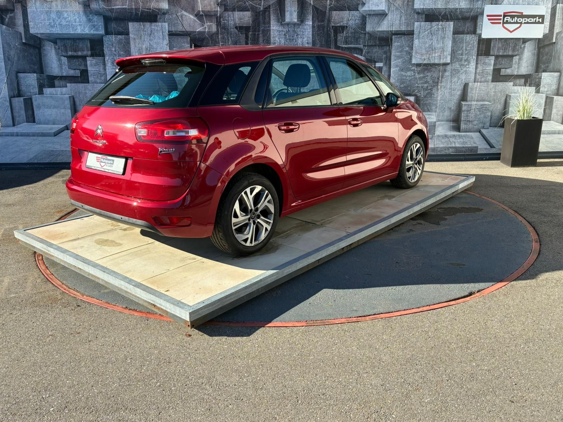 Citroën C4 Picasso, 2.0HDi, 110KW - fotka 6