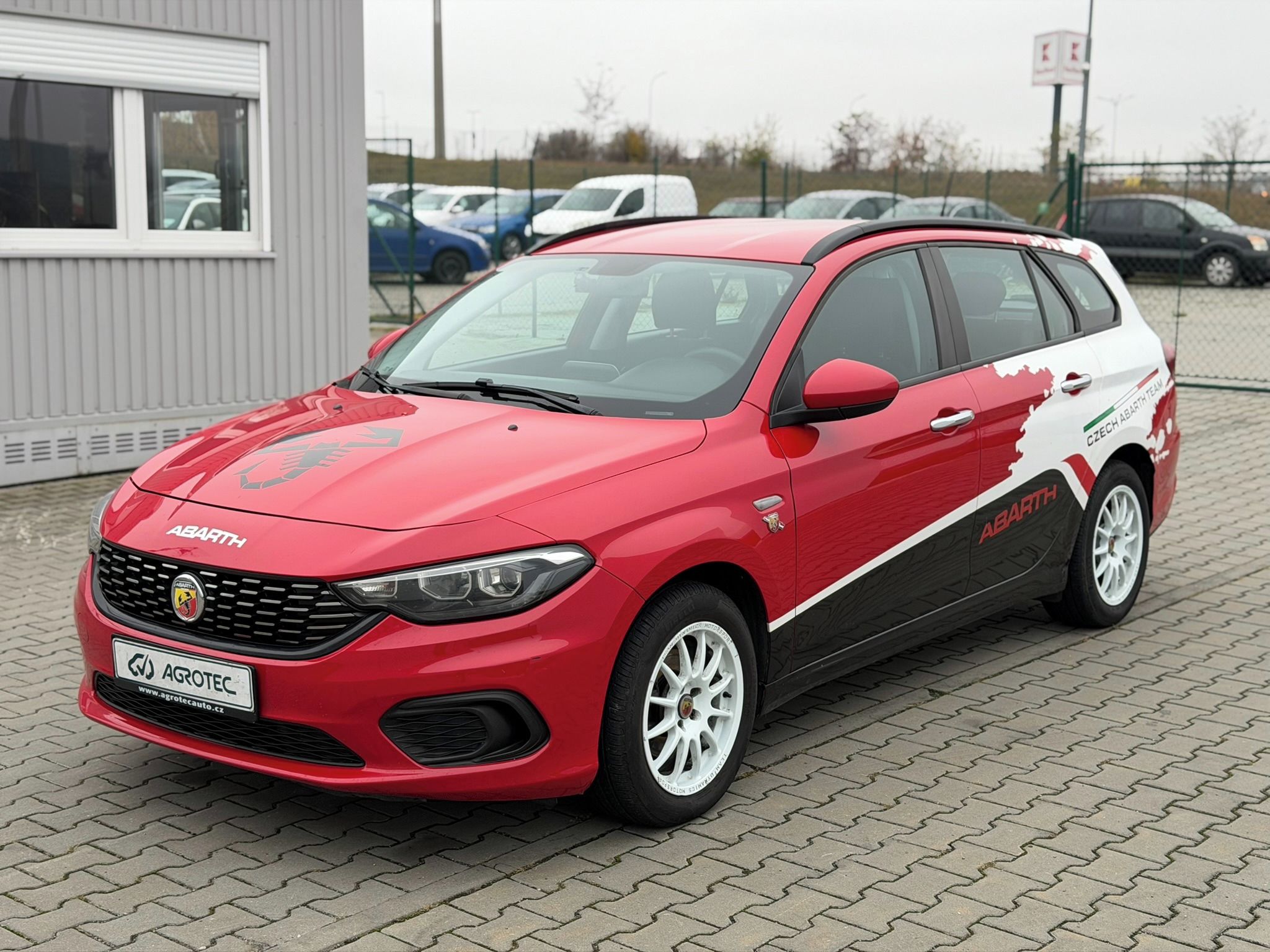 Fiat Tipo, 1.6 MultiJet 88 kW Plus Combi - fotka 3