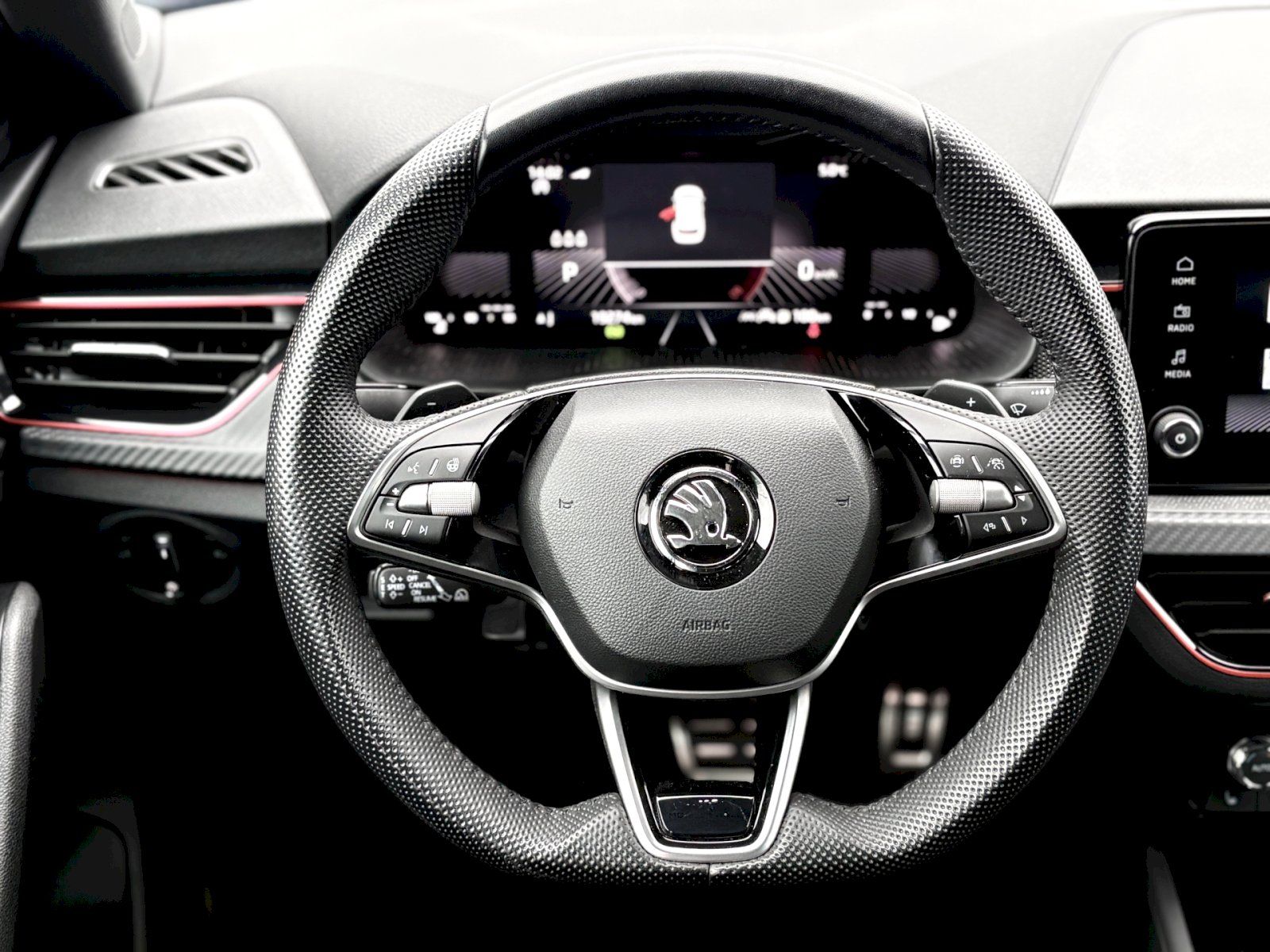 Škoda Kamiq, DSG 1.0 TSI / 85 kW / MONTE CA - fotka 6