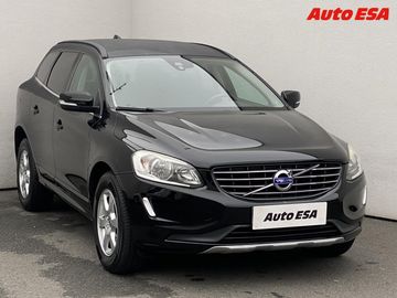 2.4 D4 AWD,ČR,Momentum,AT