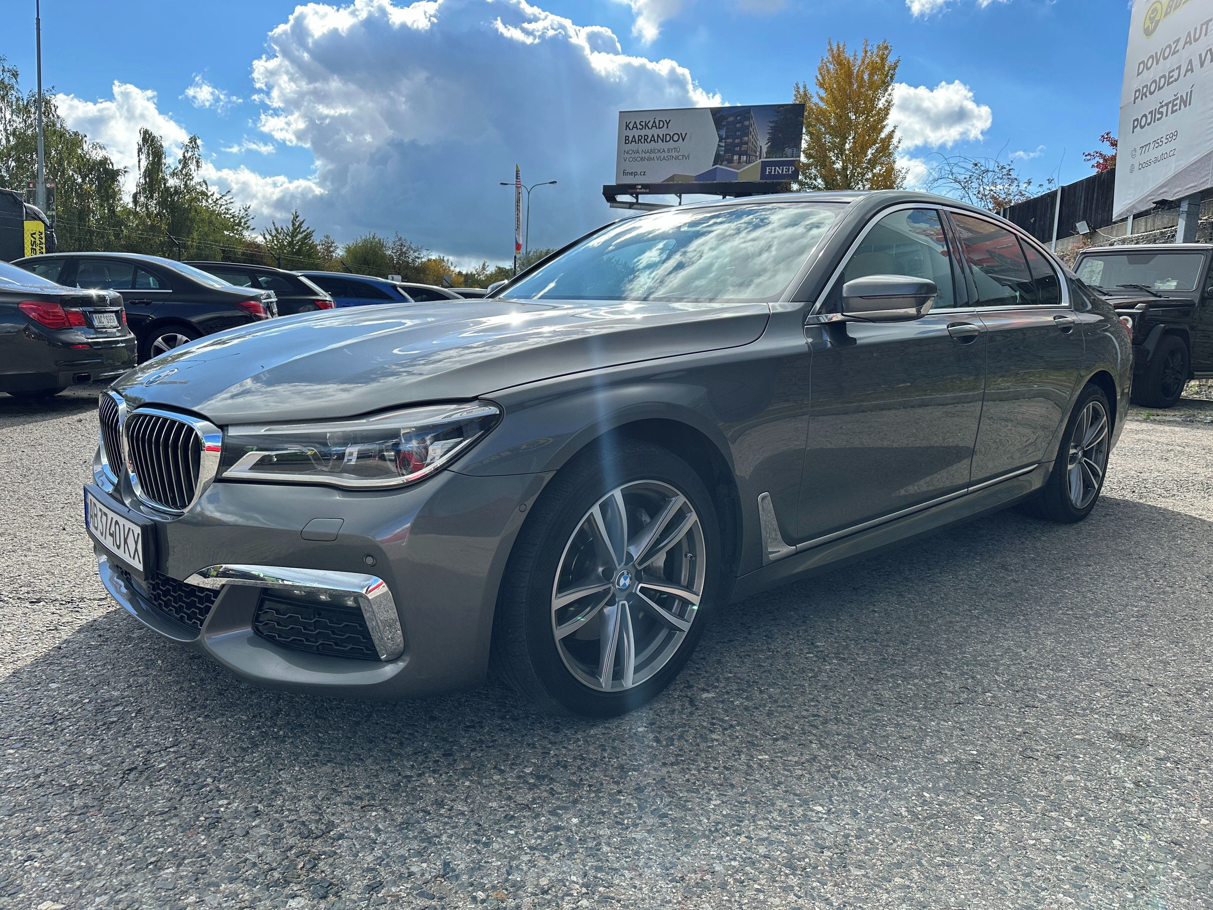 BMW Řada 7, BMW 740D xDrive 2016 - fotka 3