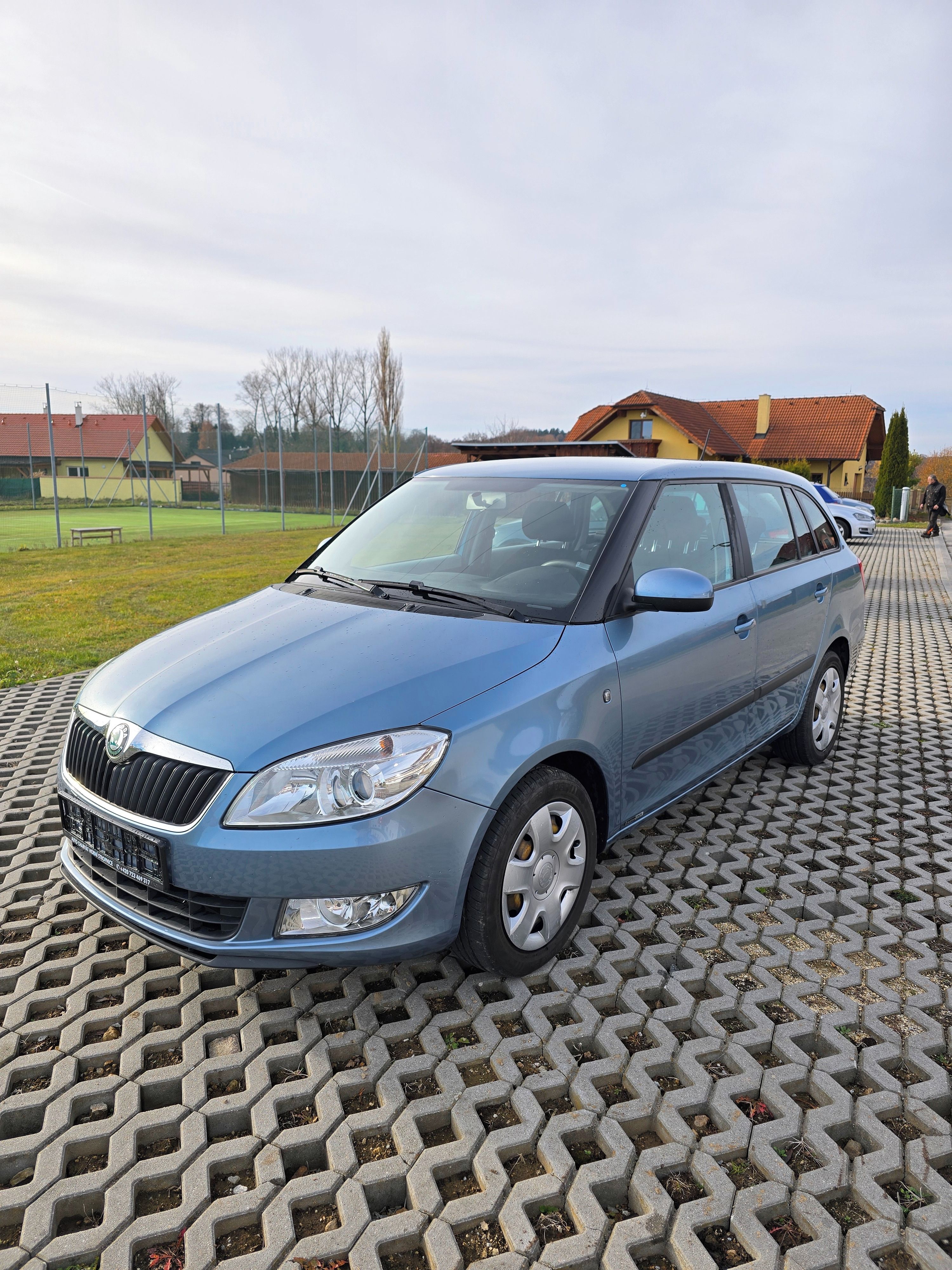 Škoda Fabia, 1.2 TSI Combi Ambition - fotka 3