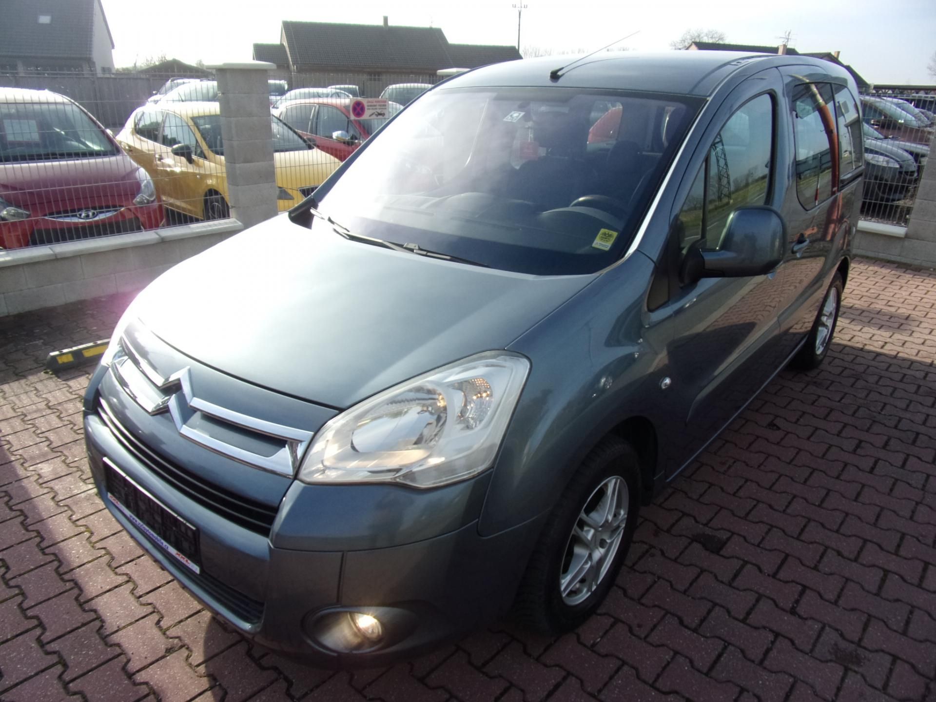 Citroën Berlingo, 1,6i KLIMA VÝHŘEV - fotka 2