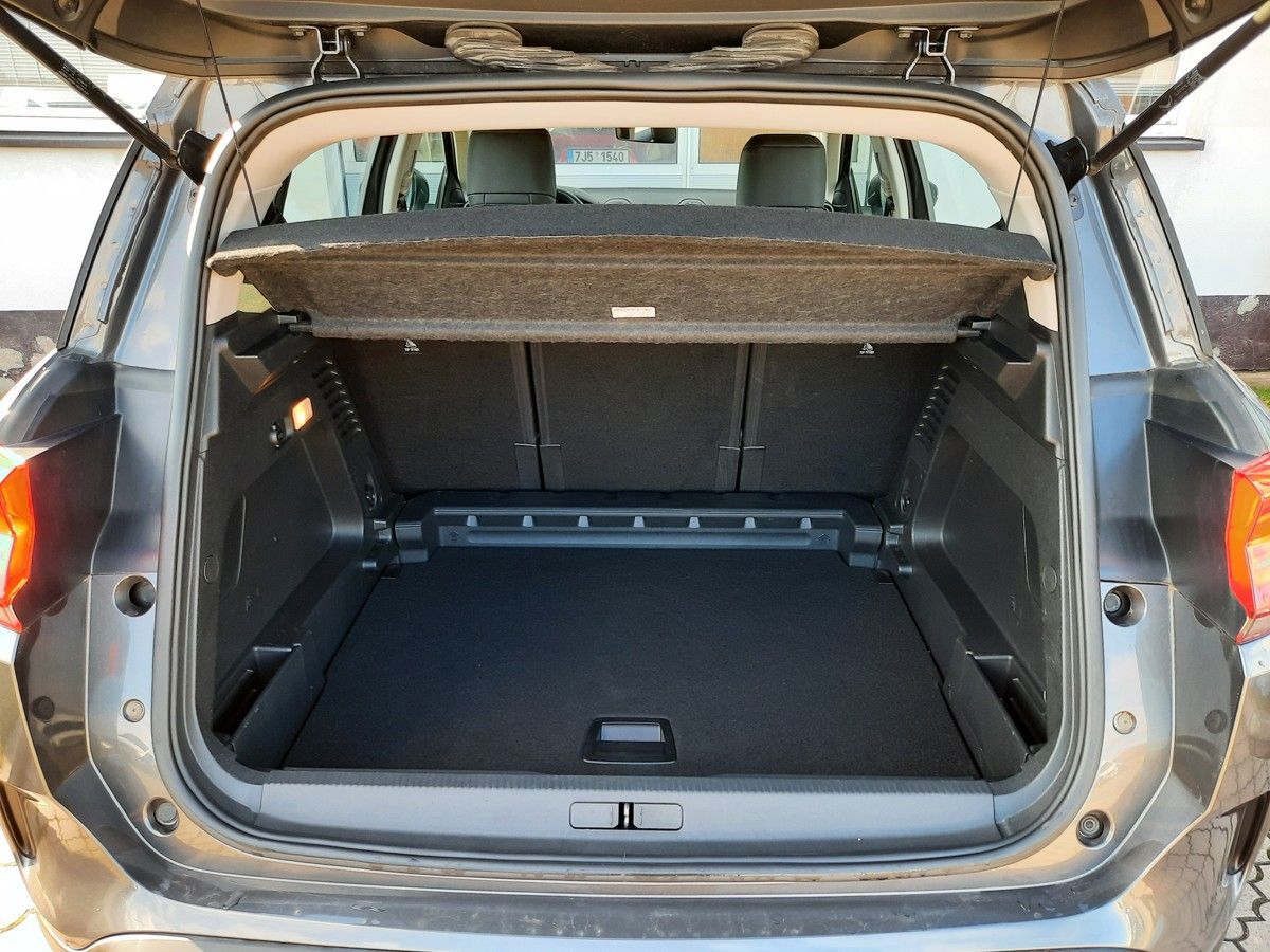 Citroën C5 Aircross, 1,5 BHDI 130k M6 1.MAJ! - fotka 6