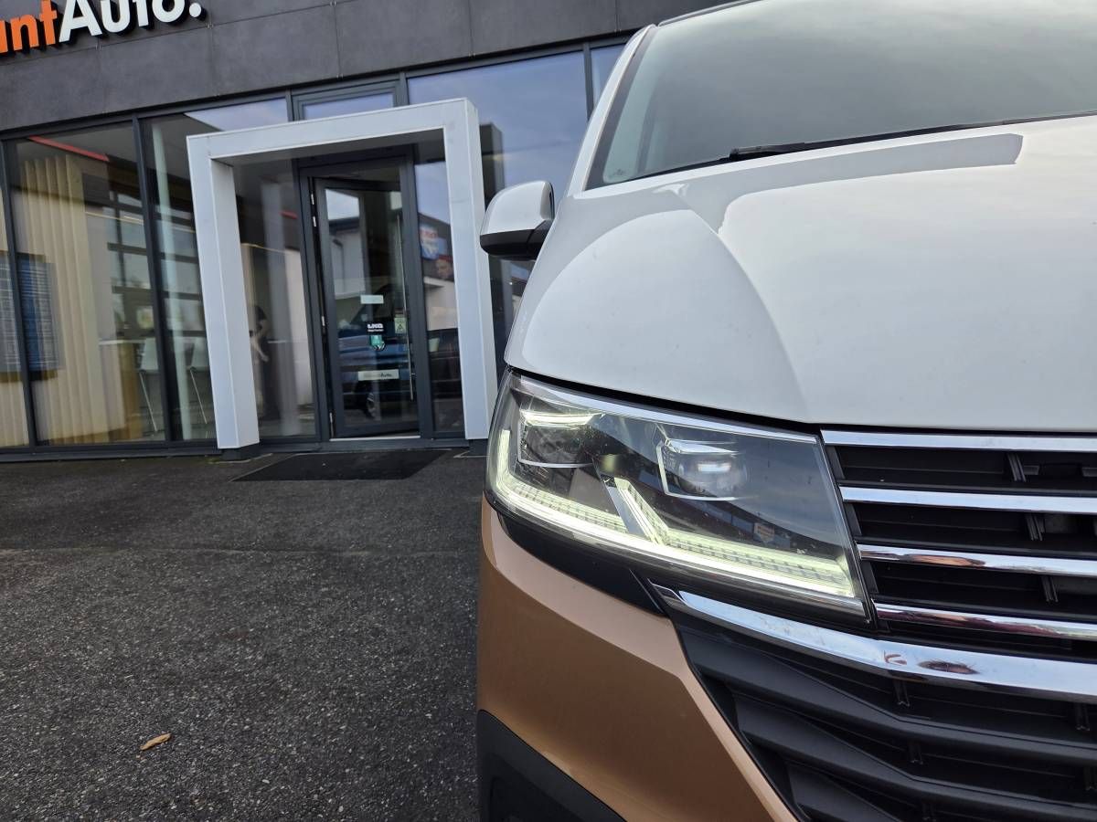 Volkswagen Caravelle, 2.0 TDI DSG Long 9míst WEBASTO - fotka 5