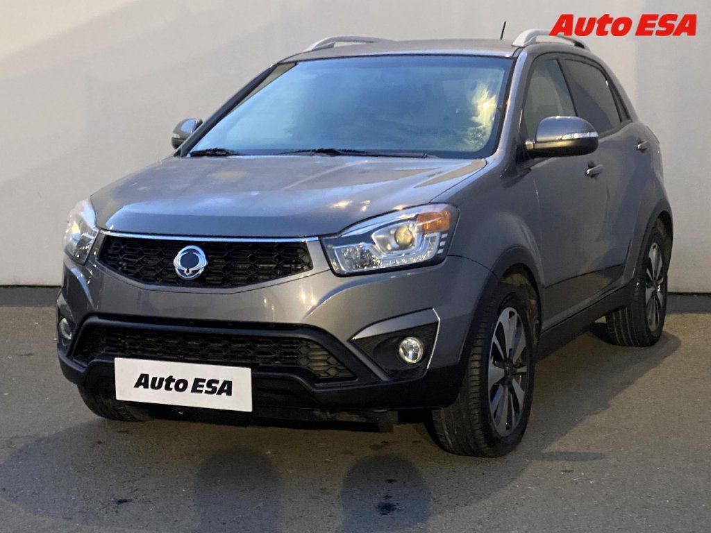 SsangYong Korando, 2.0 e-XDi AWD,AC,TZ - fotka 3