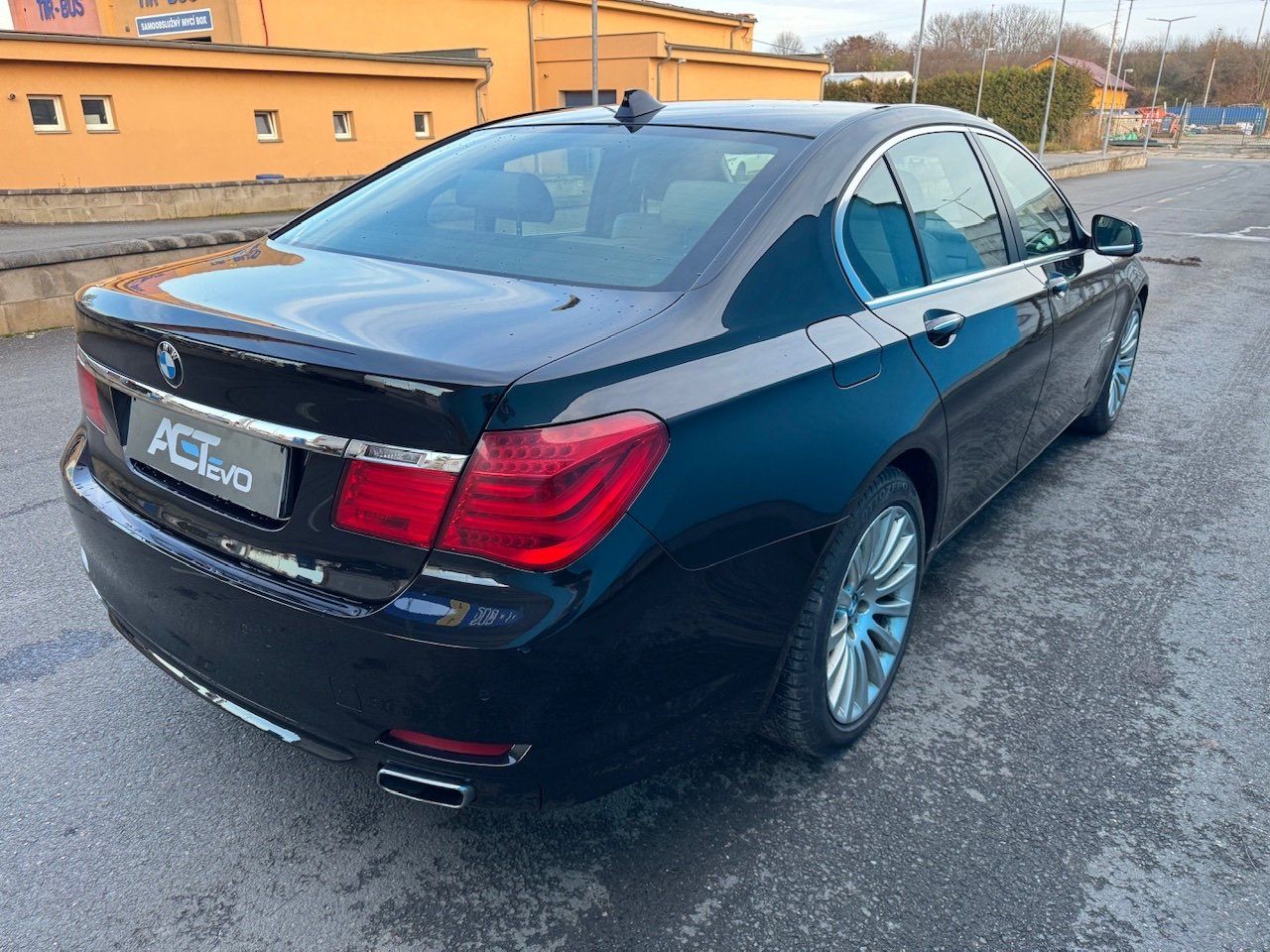 BMW Řada 7, 740 D XDRIVE 225kW - fotka 5