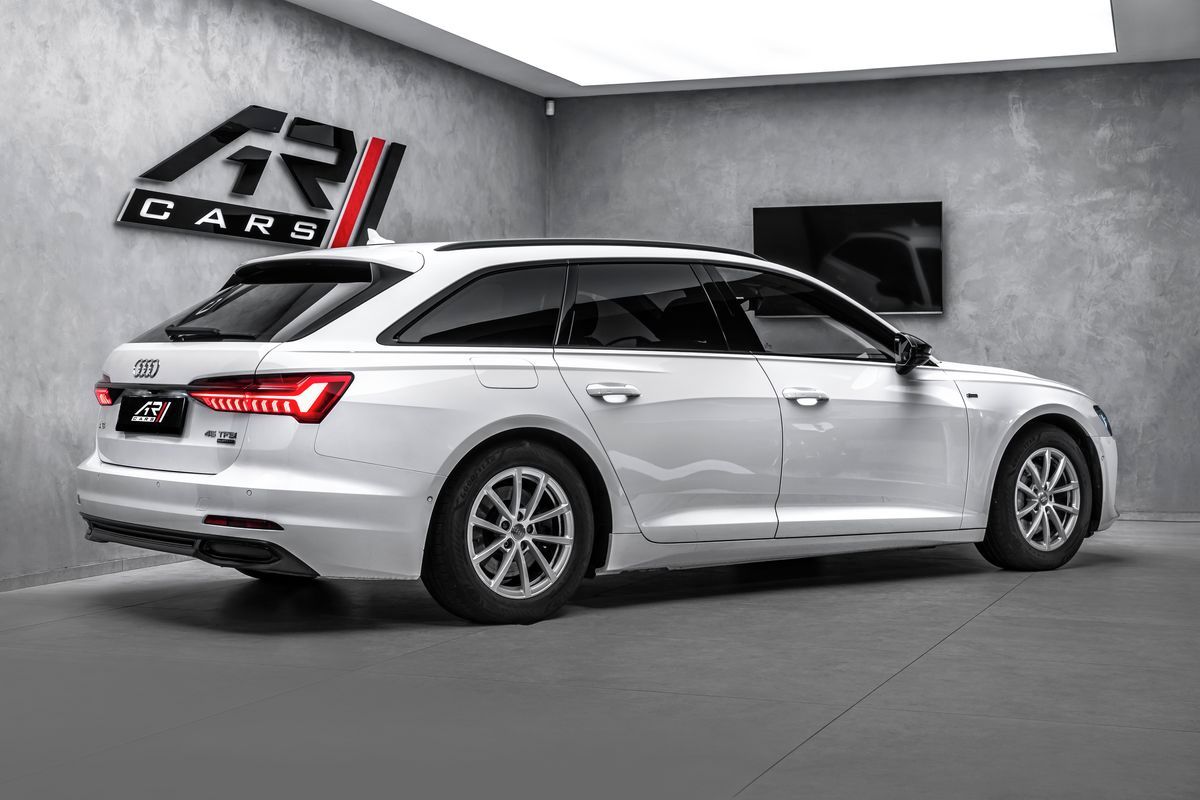 Audi A6, 45TFSI Q Sline Matrix HUD Nezá - fotka 5
