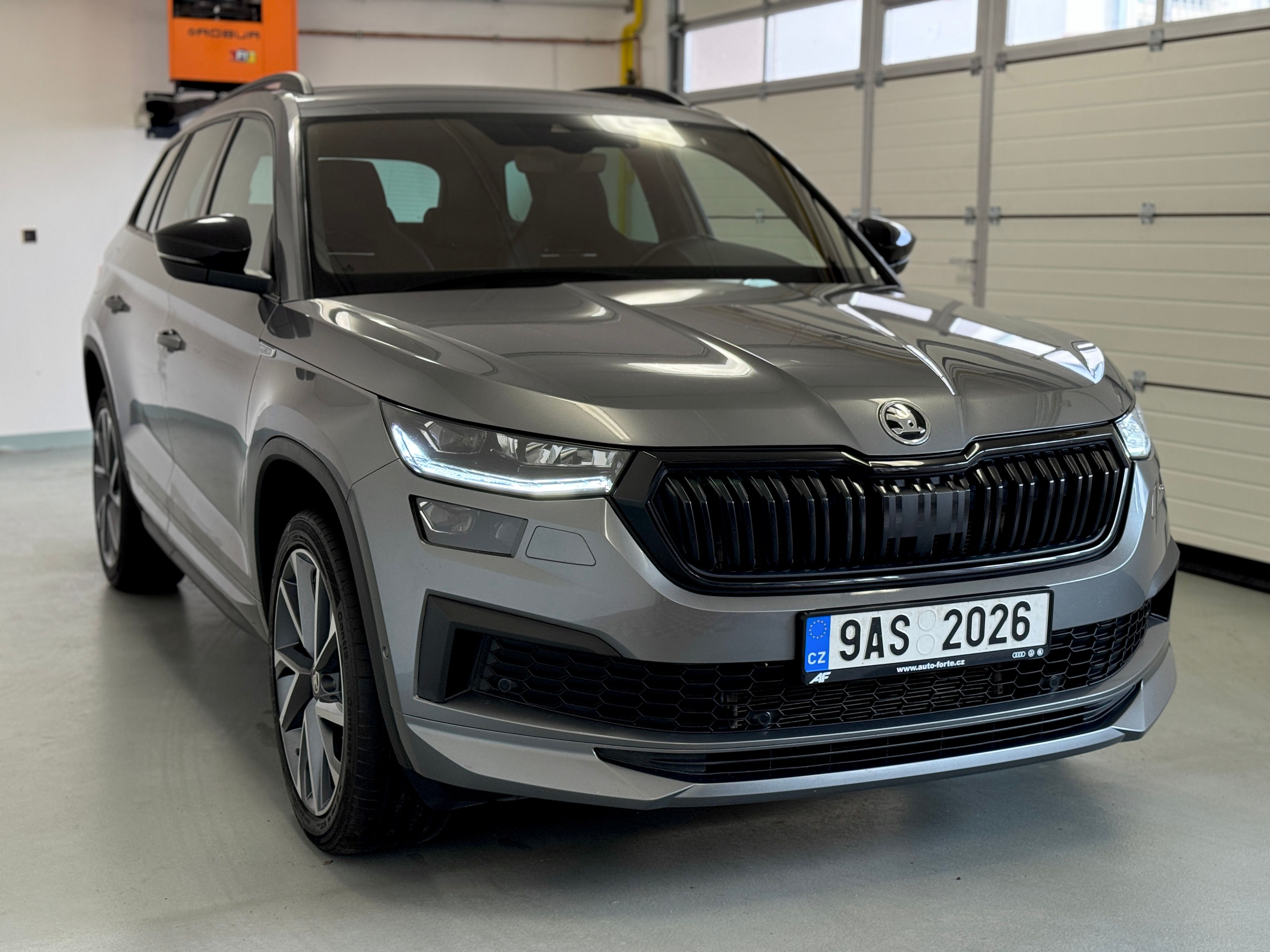 Škoda Kodiaq, SPORT LINE 2,0Tdi147kw 4x4 DSG - fotka 4