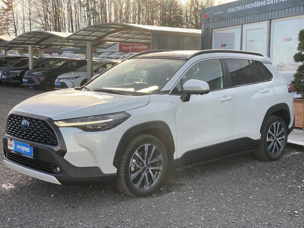 Toyota Corolla Cross, 2.0HSD, ČR-1, Premiere, záruka - fotka 4