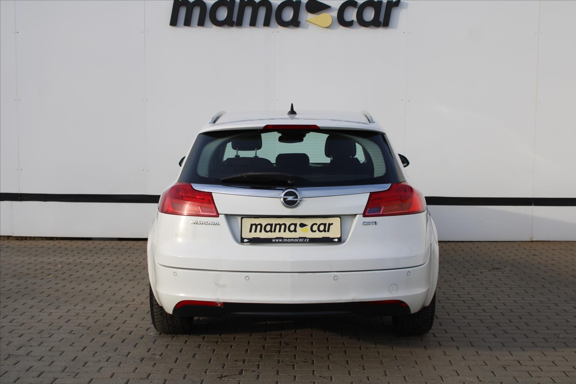 Opel Insignia, 2.0 CDTI NAVI - fotka 6