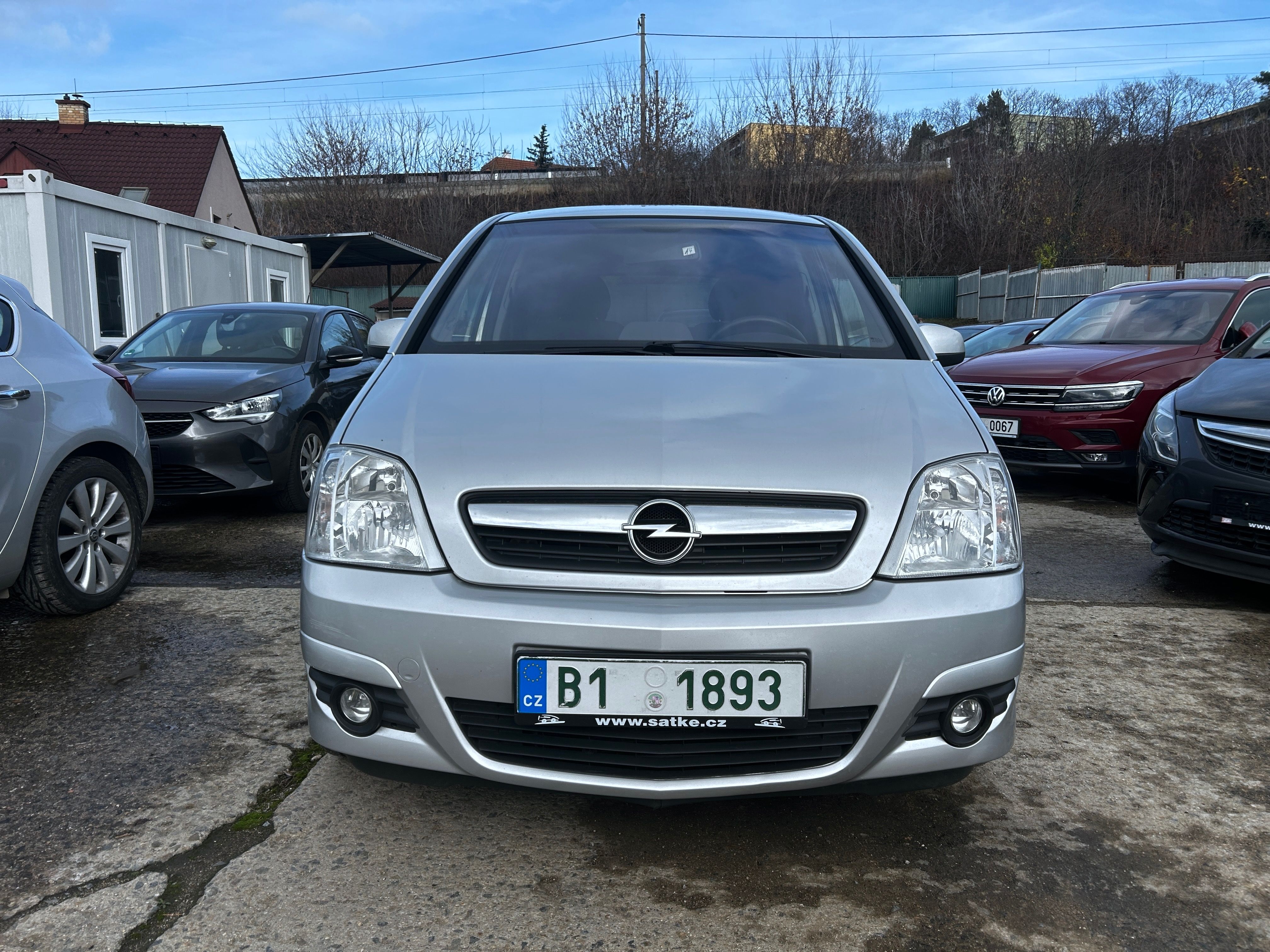 Opel Meriva, 1,6 16V, najeto 99.000 km - fotka 2