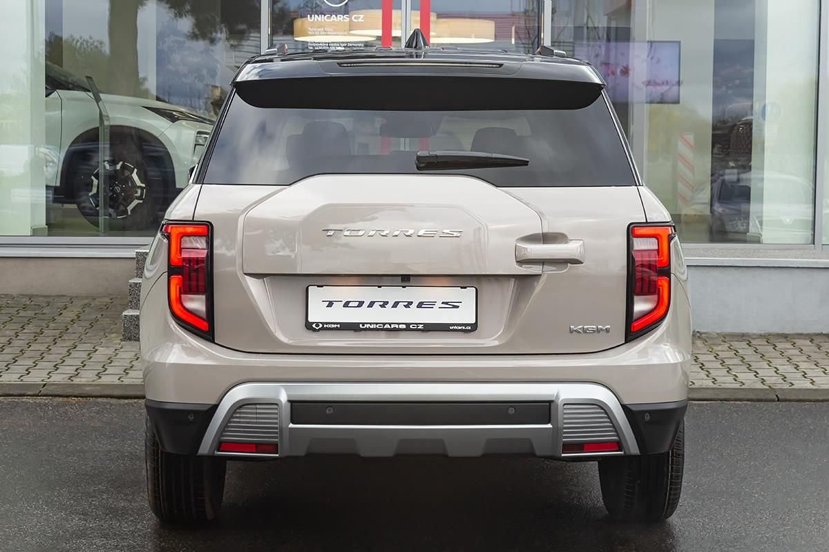 SsangYong Torres, 1,5 GDI 2WD AT STYLE EL.5DVEŘE - fotka 6