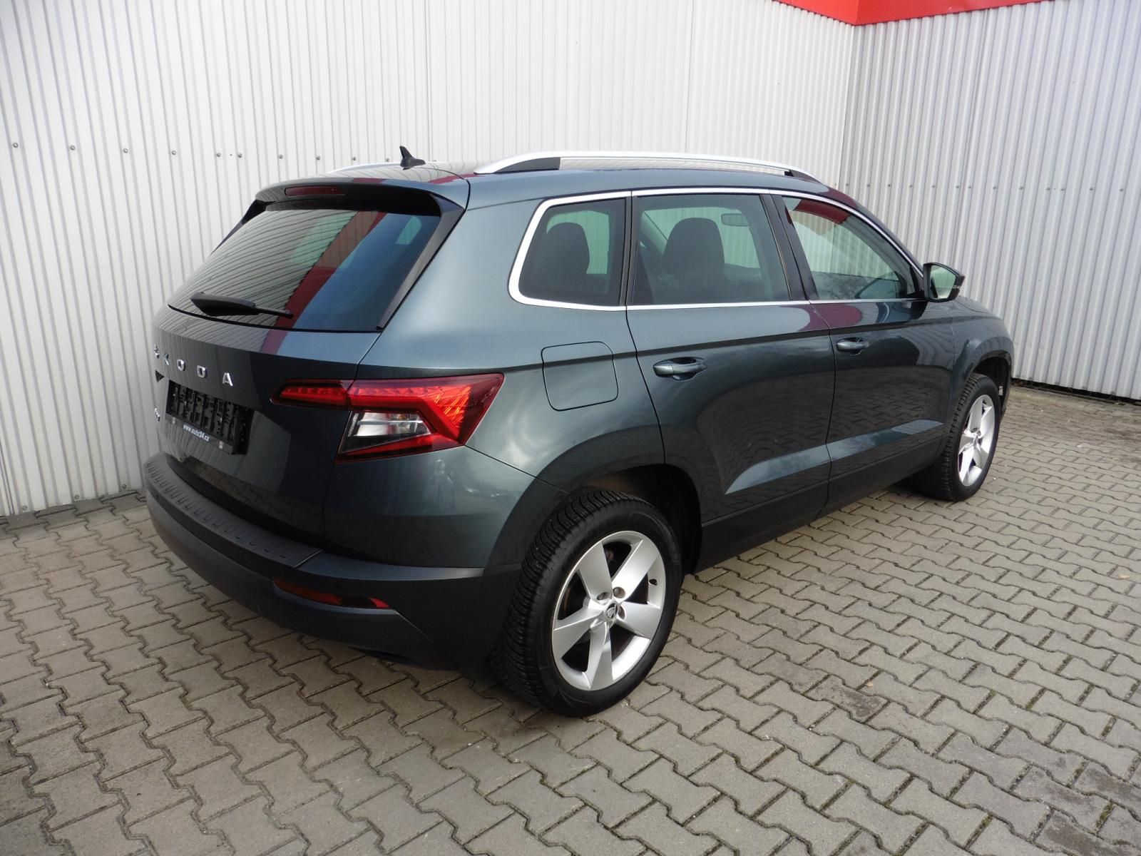 Škoda Karoq, 1,5 TSI Style Navi DSG, ... - fotka 6