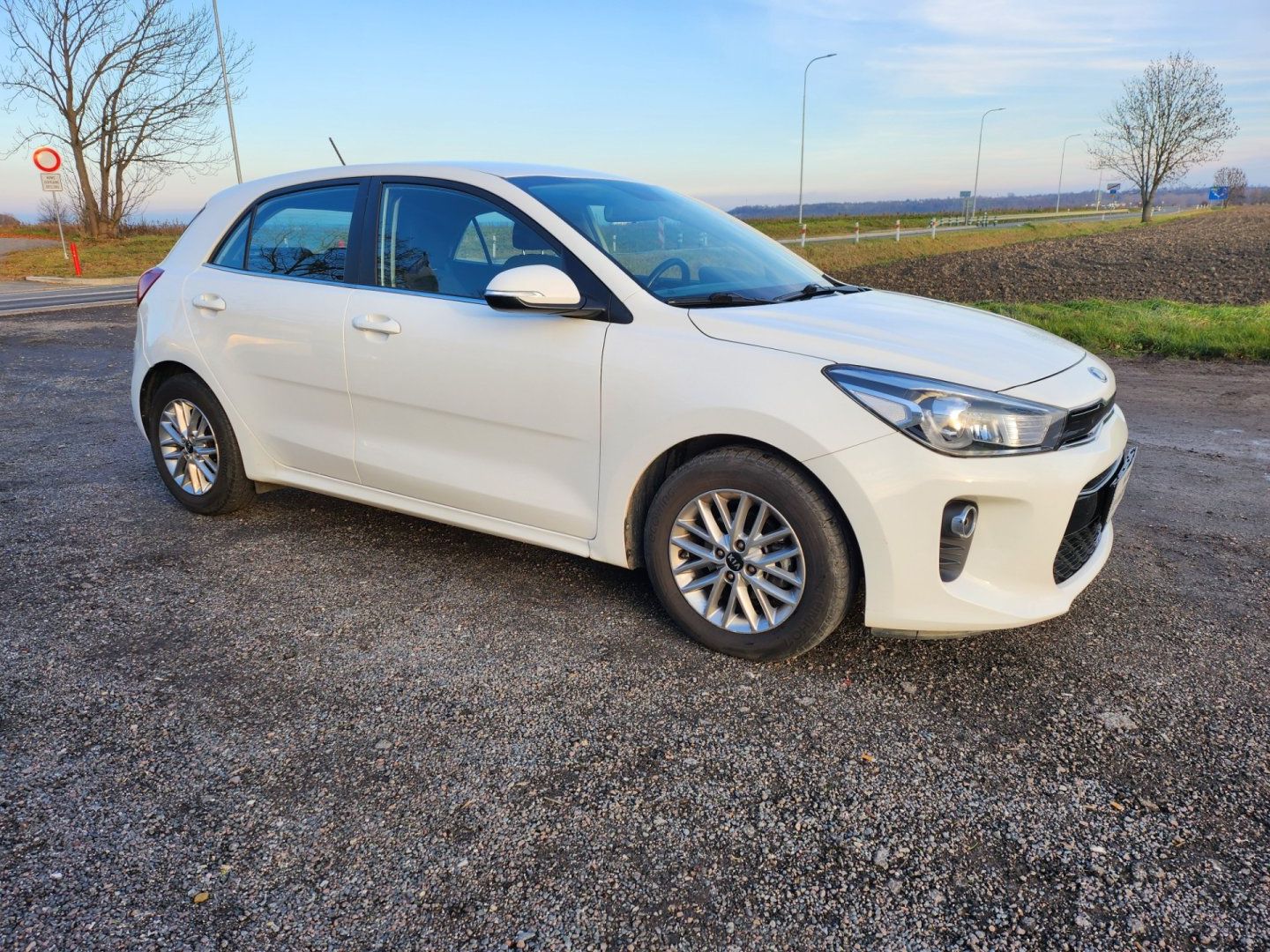 Kia Rio, 1.4 /73.3 kw - fotka 3