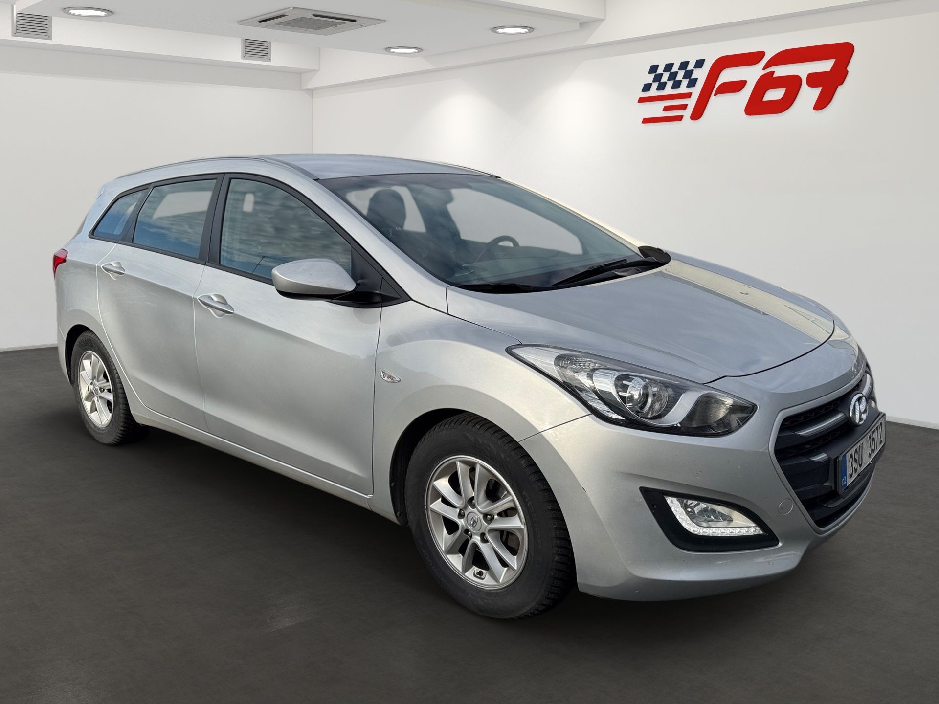 Hyundai i30, 1,6  CZ TOP STAV - fotka 2