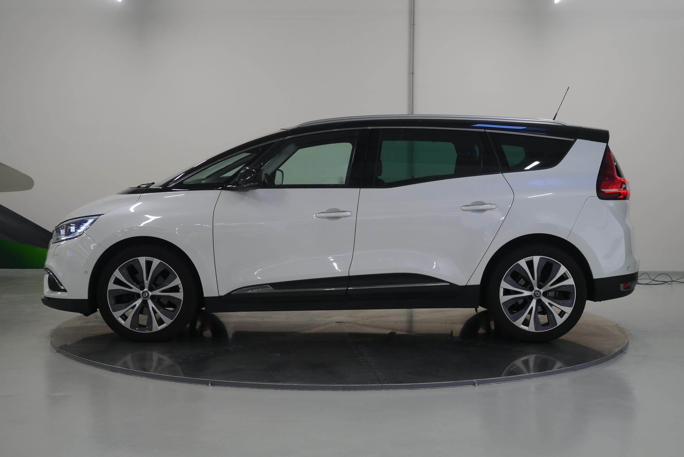 Renault Grand Scénic, 1.5 dCi 97 kW - fotka 3