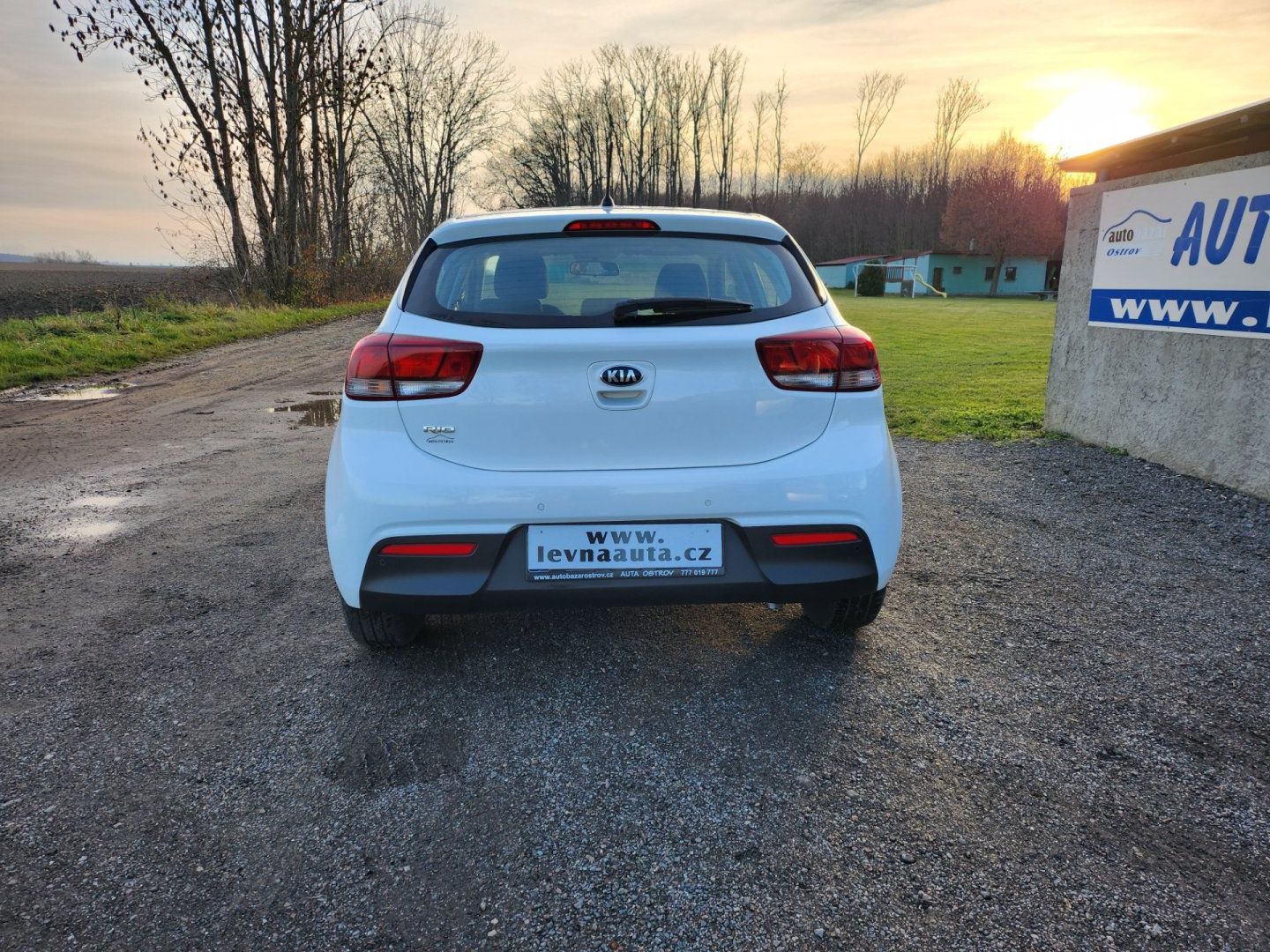 Kia Rio, 1.4 /73.3 kw - fotka 6