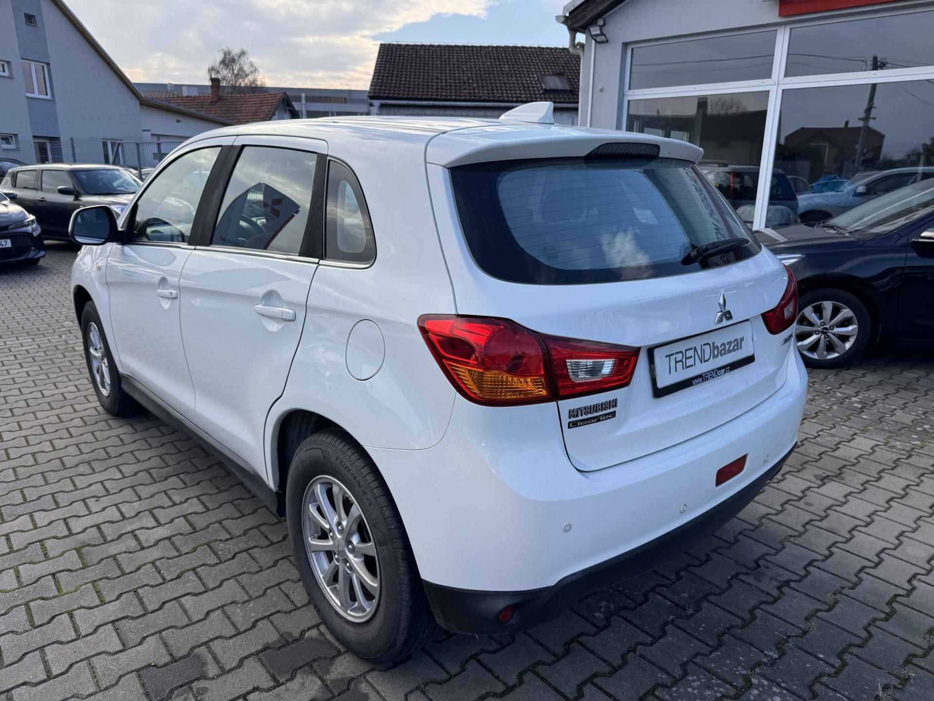 Mitsubishi ASX, 1,6MIVEC INVITE+ - fotka 4