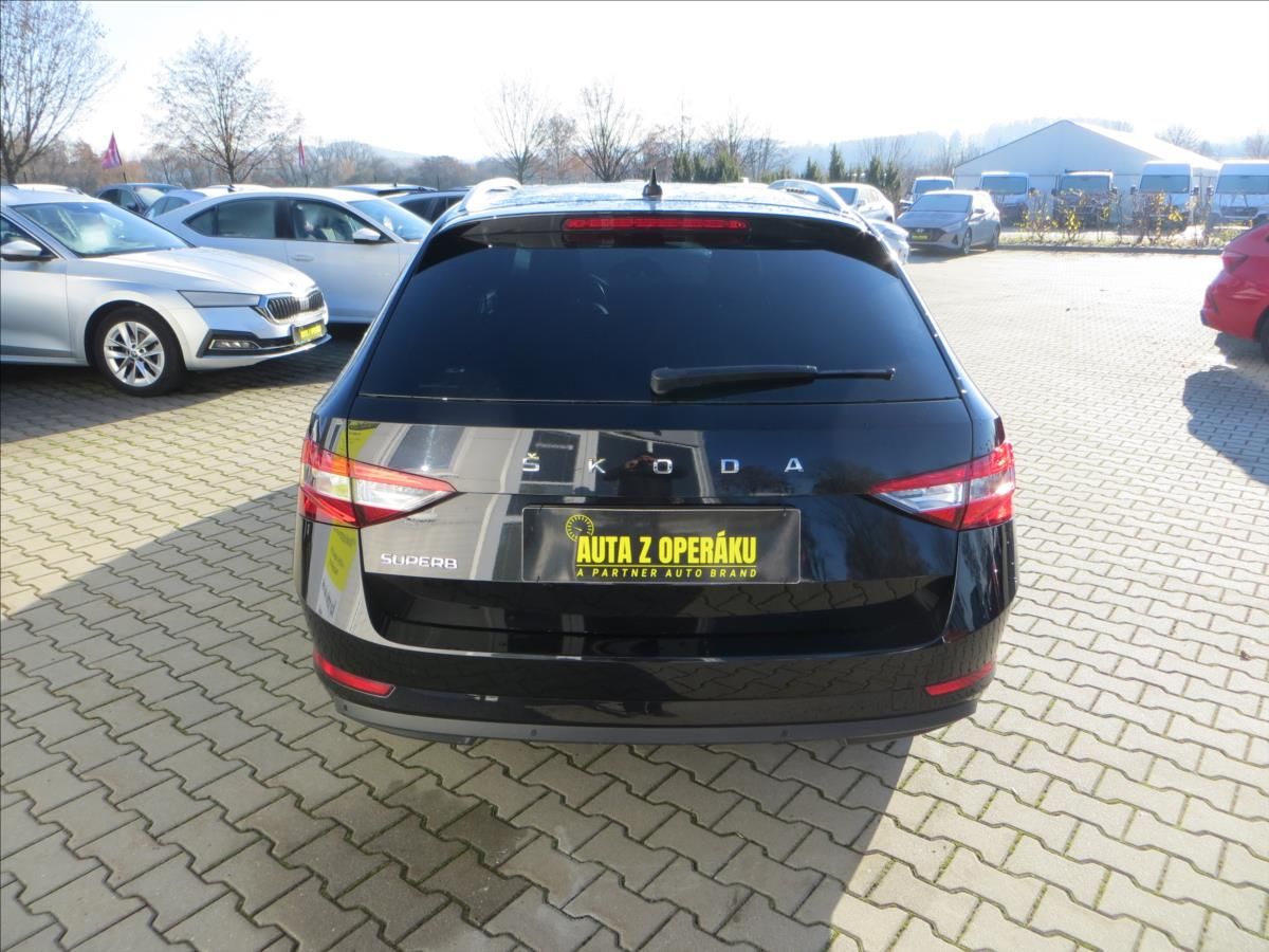 Škoda Superb, 2,0 TDI Style 110kW DSG ČR - fotka 6