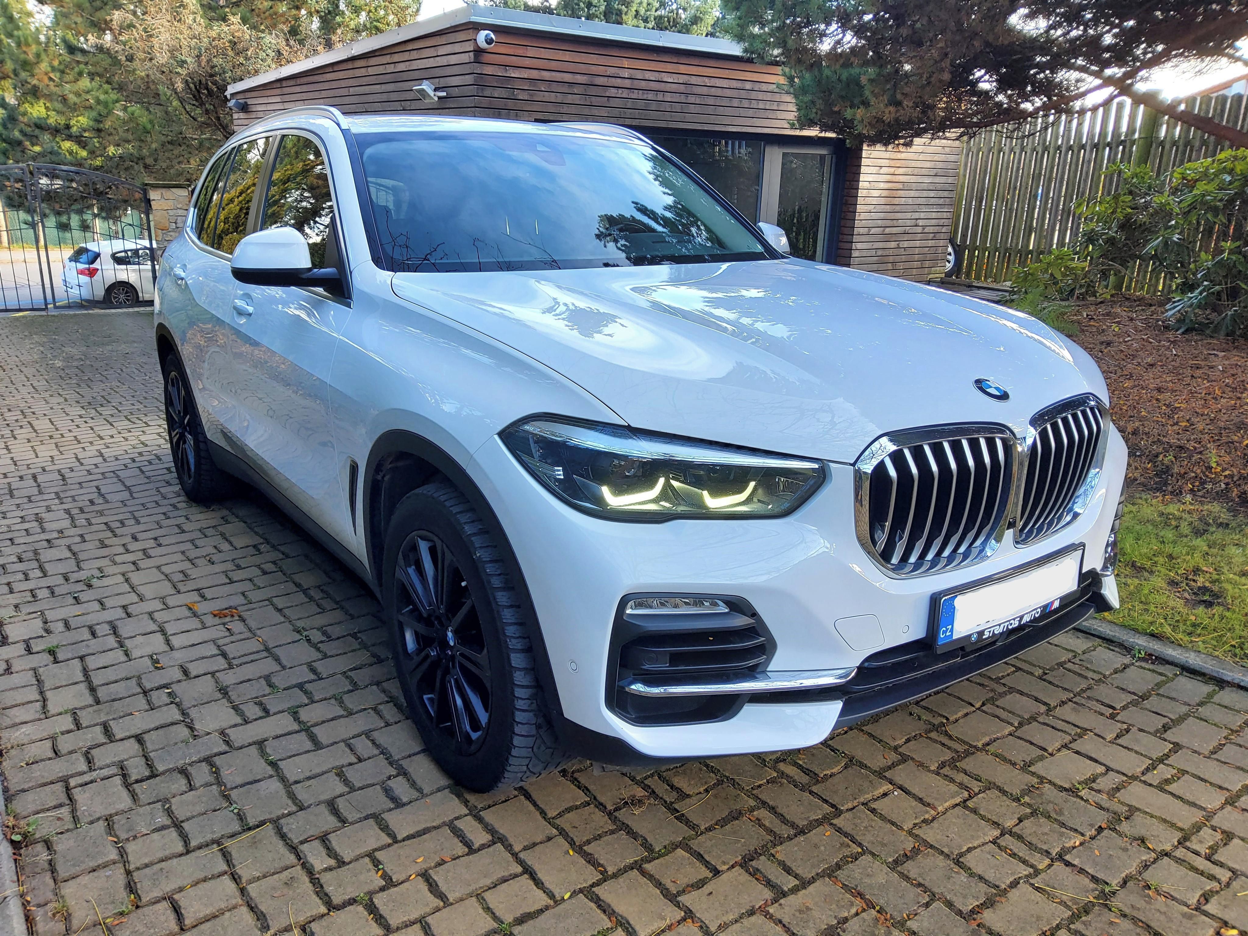 BMW X5, 30d xDr. 195kW ČR - fotka 2