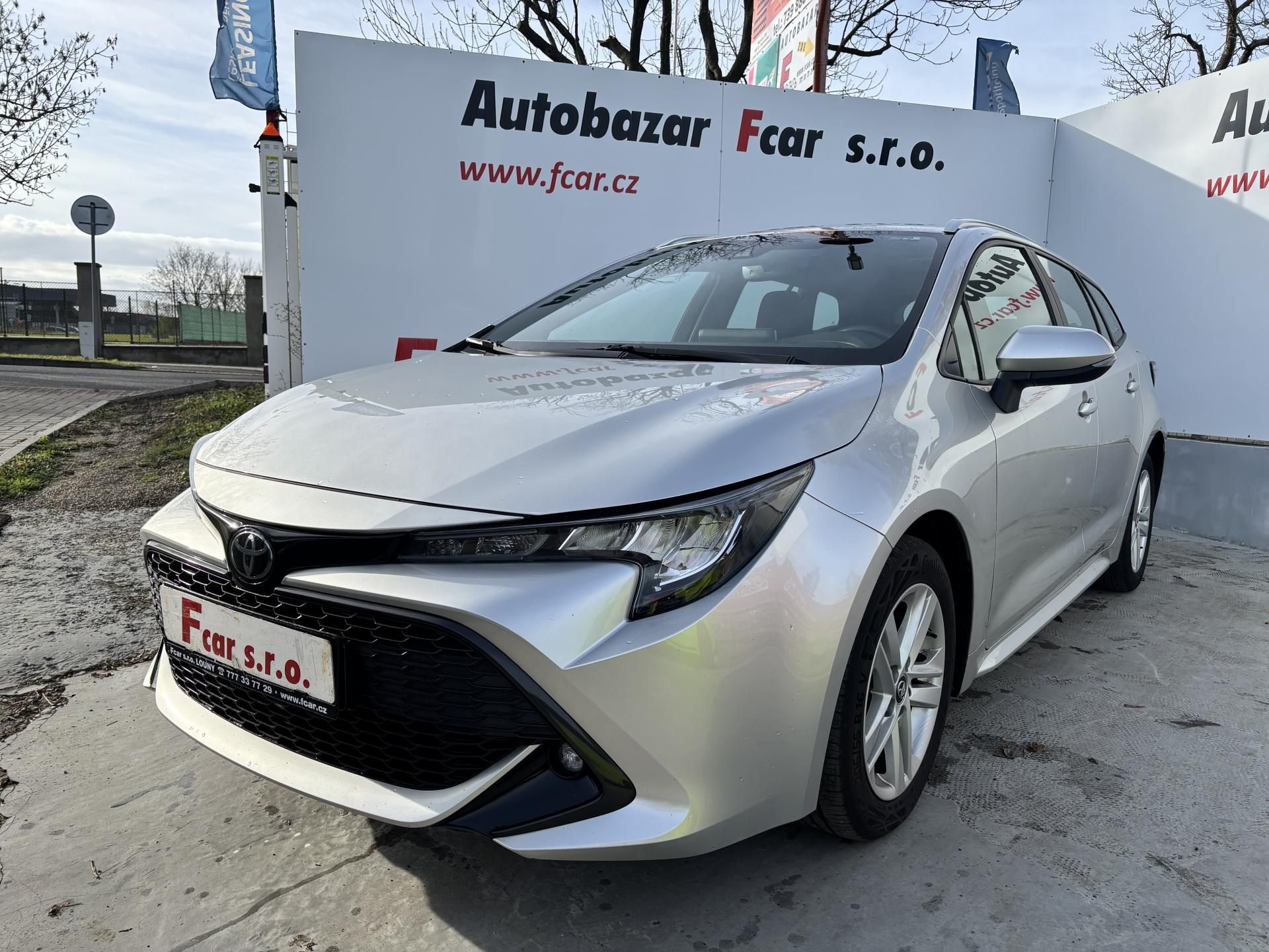 Toyota Corolla, 1.2Turbo 85kW Alu kola! - fotka 3