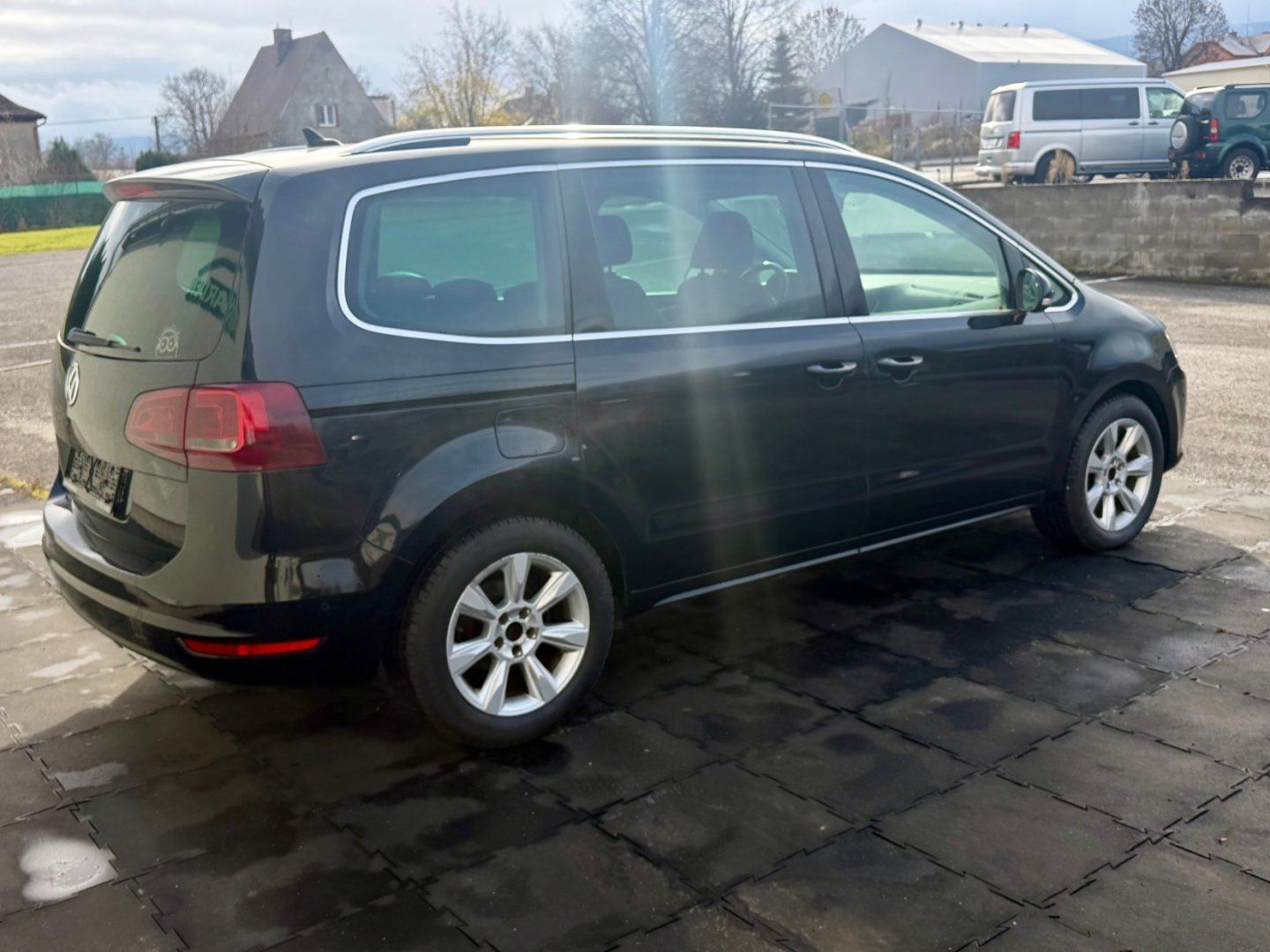 Volkswagen Sharan, 2.0 TDi 125kW DSG kessy - fotka 3