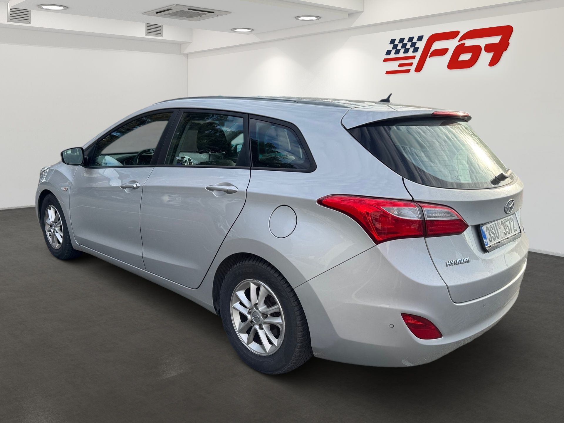 Hyundai i30, 1,6  CZ TOP STAV - fotka 4