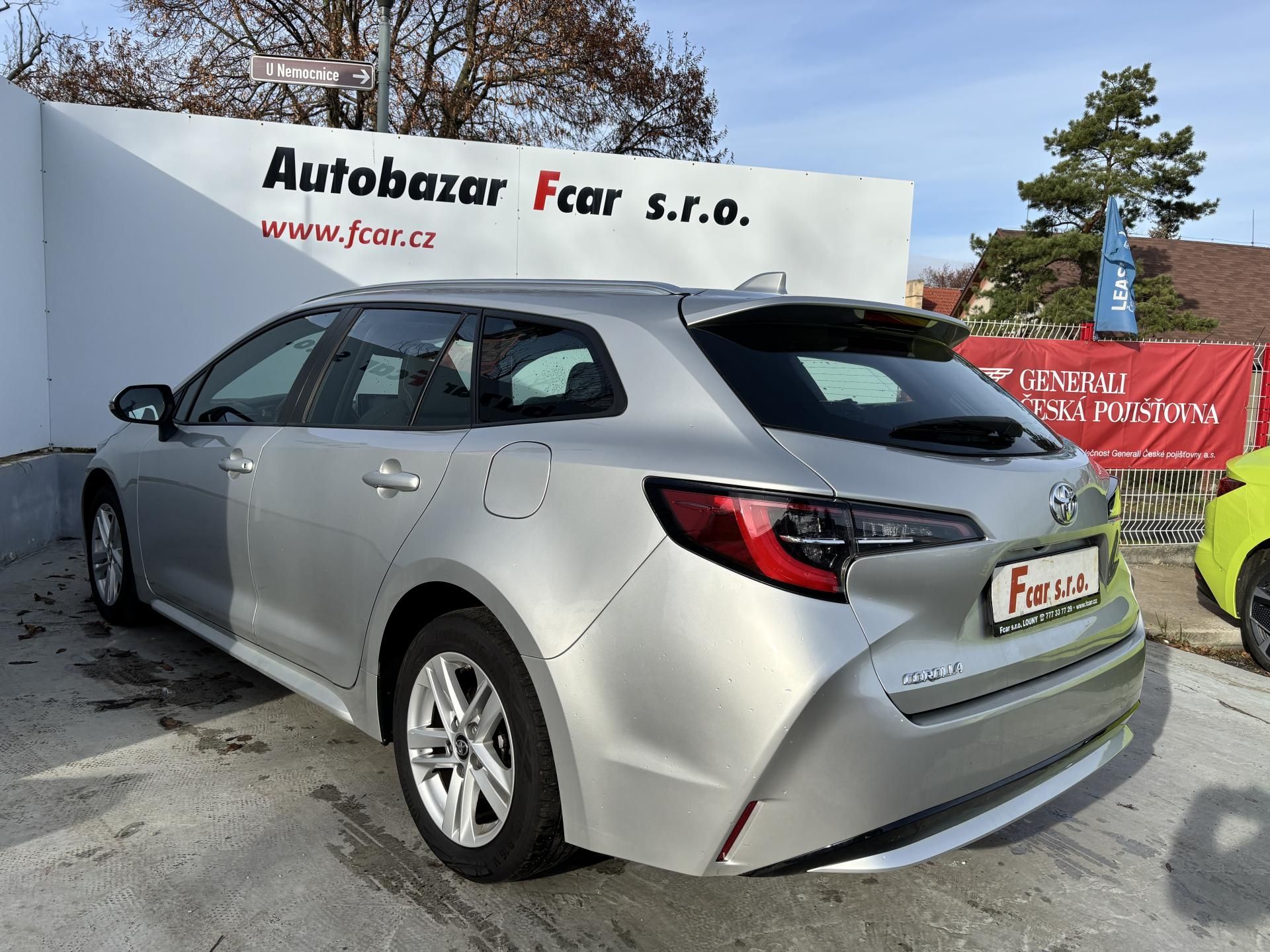 Toyota Corolla, 1.2Turbo 85kW Alu kola! - fotka 6