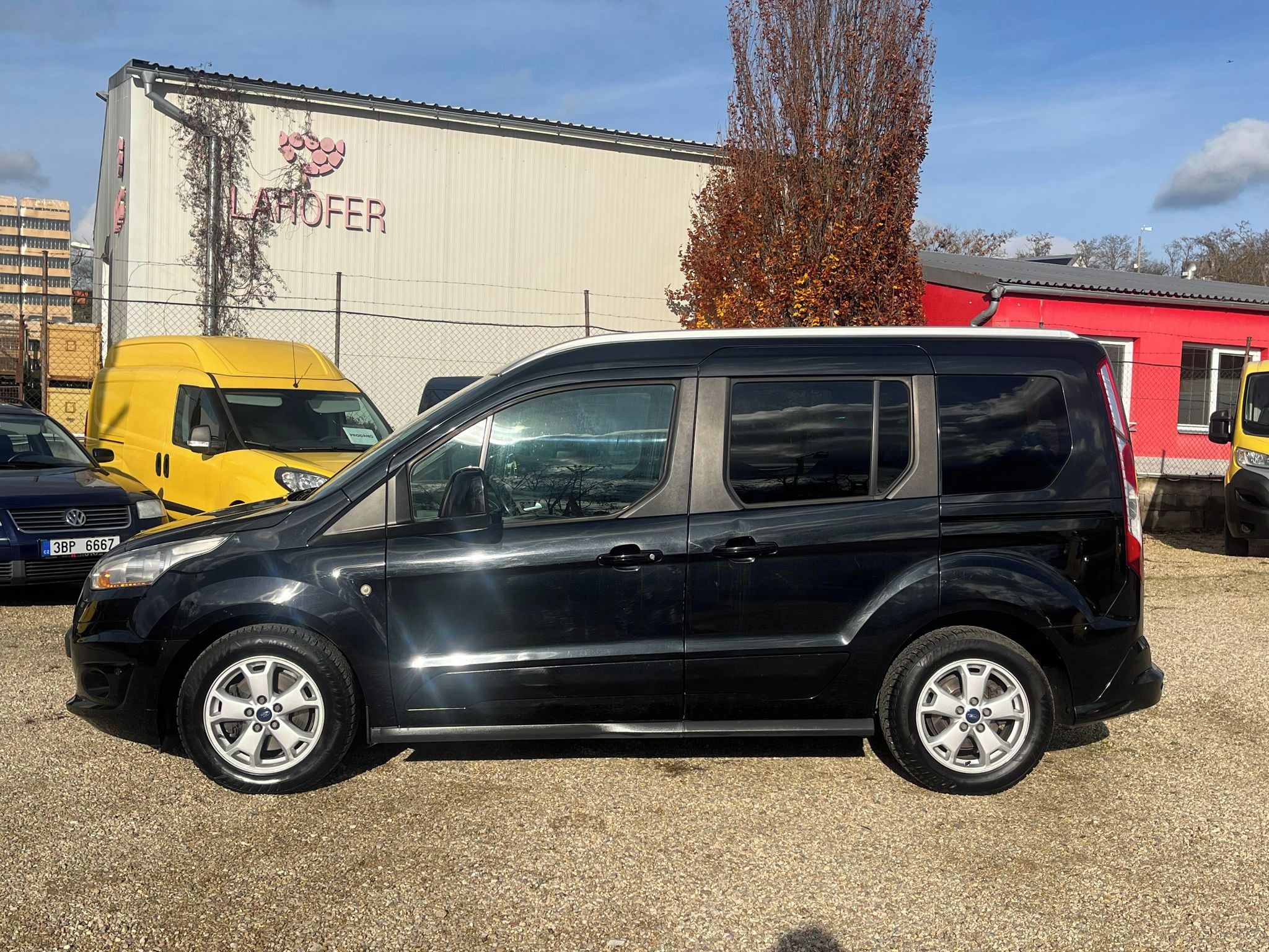 Ford Tourneo Connect, 1.6 TDCi 70kW*NOVÉ ROZVODY* - fotka 2
