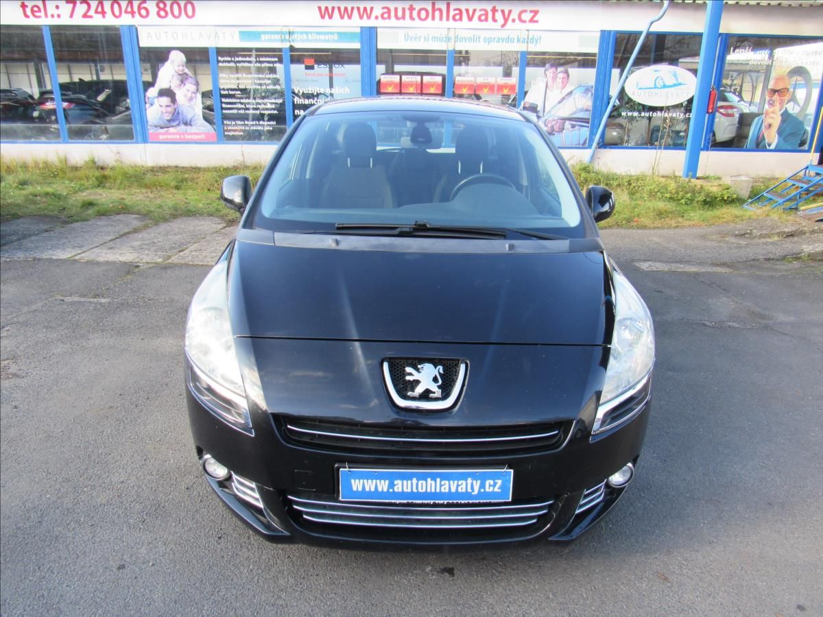 Peugeot 5008, 2,0 HDi 110kW - fotka 2