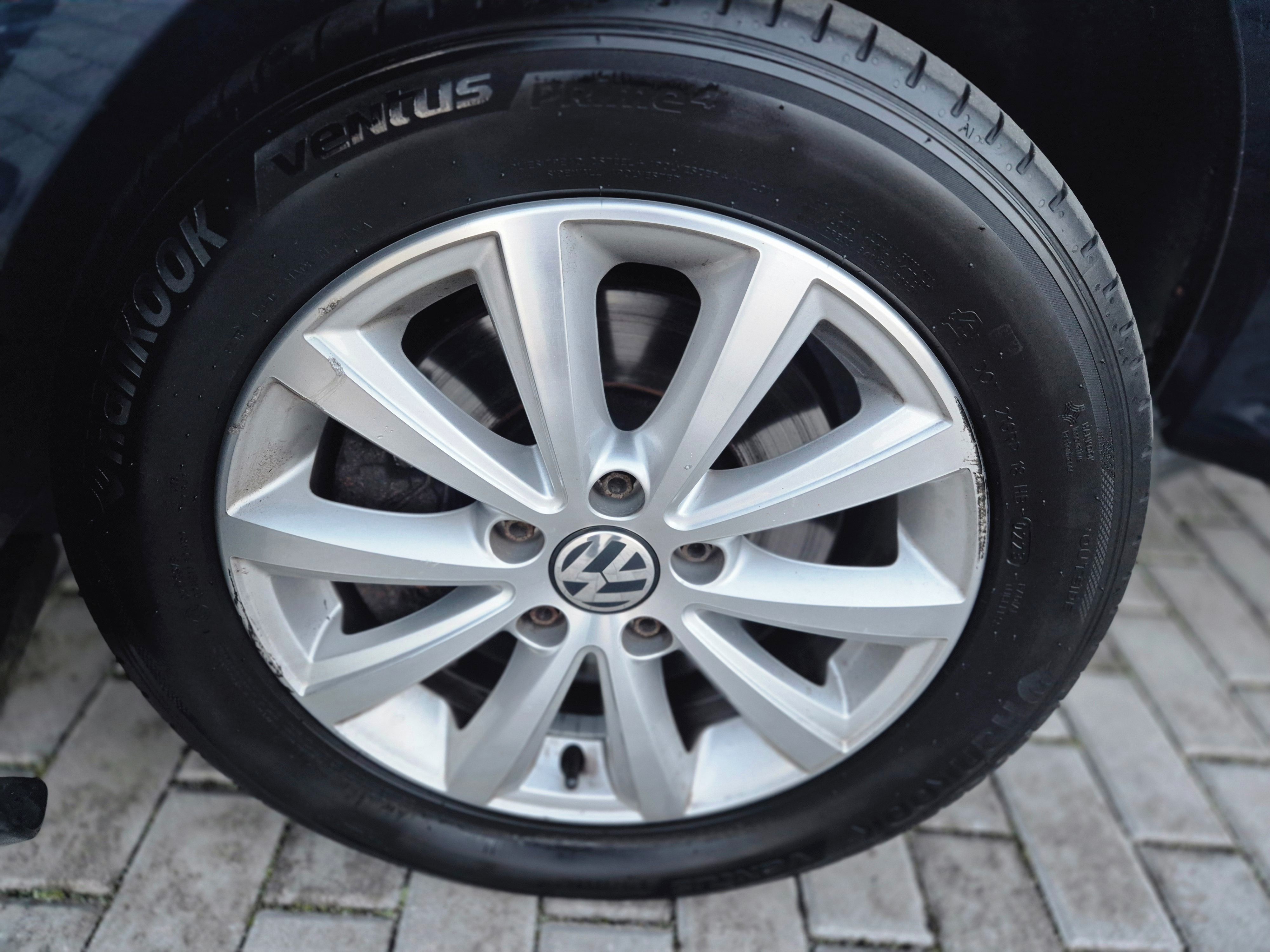 Volkswagen Touran, 1 maj plný servis NOVÁ STK - fotka 6