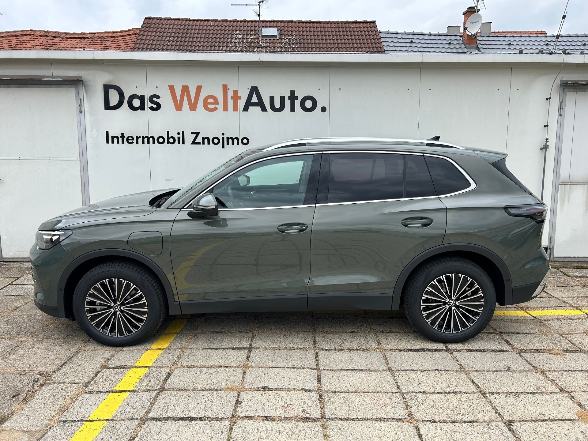 Volkswagen Tiguan, People 1,5TSI eHybrid - fotka 3