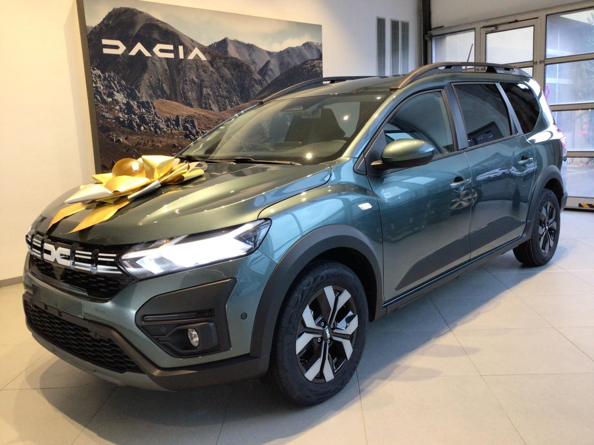 Dacia Jogger, AUTOMAT 140PS 7MÍST SKLADEM