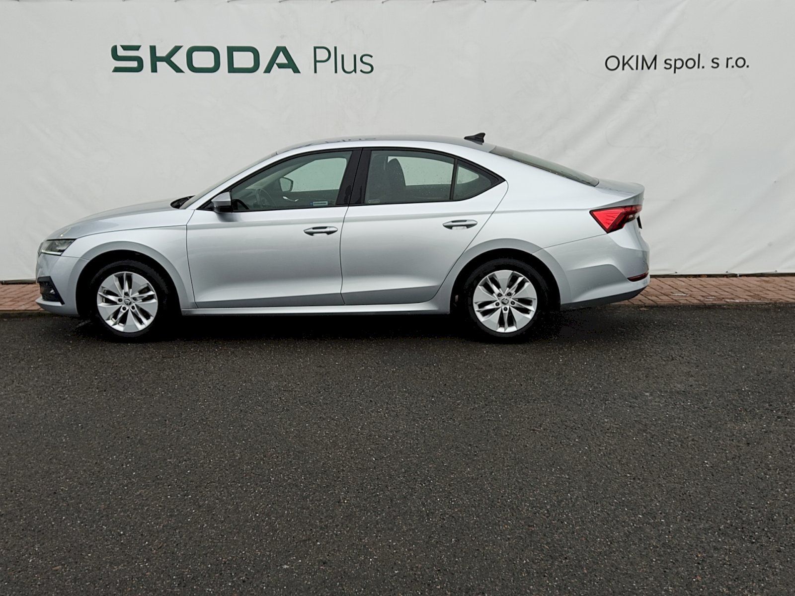 Škoda Octavia, Ambition Plus 2,0 Tdi 85 kw - fotka 3