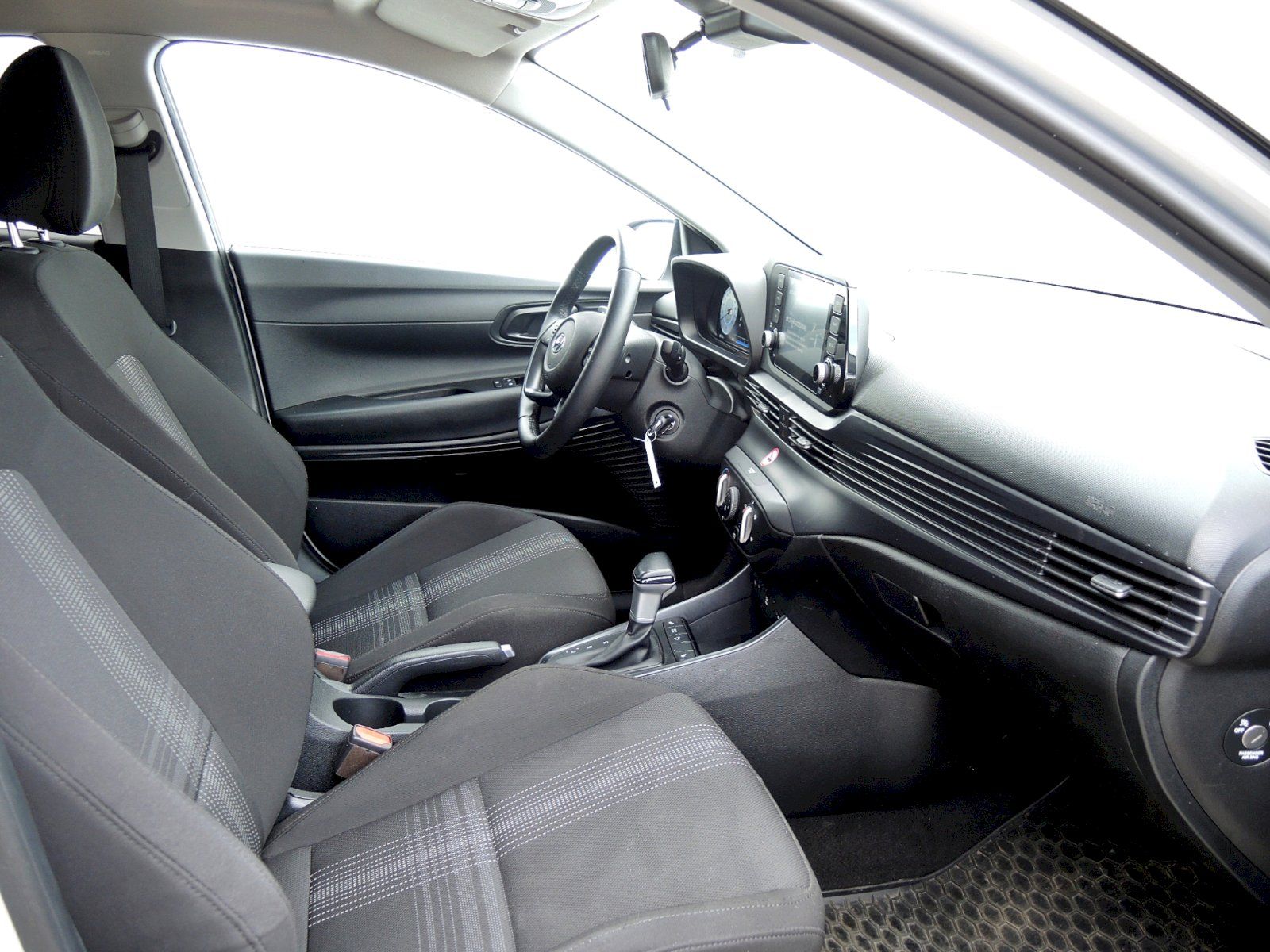 Hyundai Bayon, Smart Climate 1,0 T-GDI DCT7 7 - fotka 6