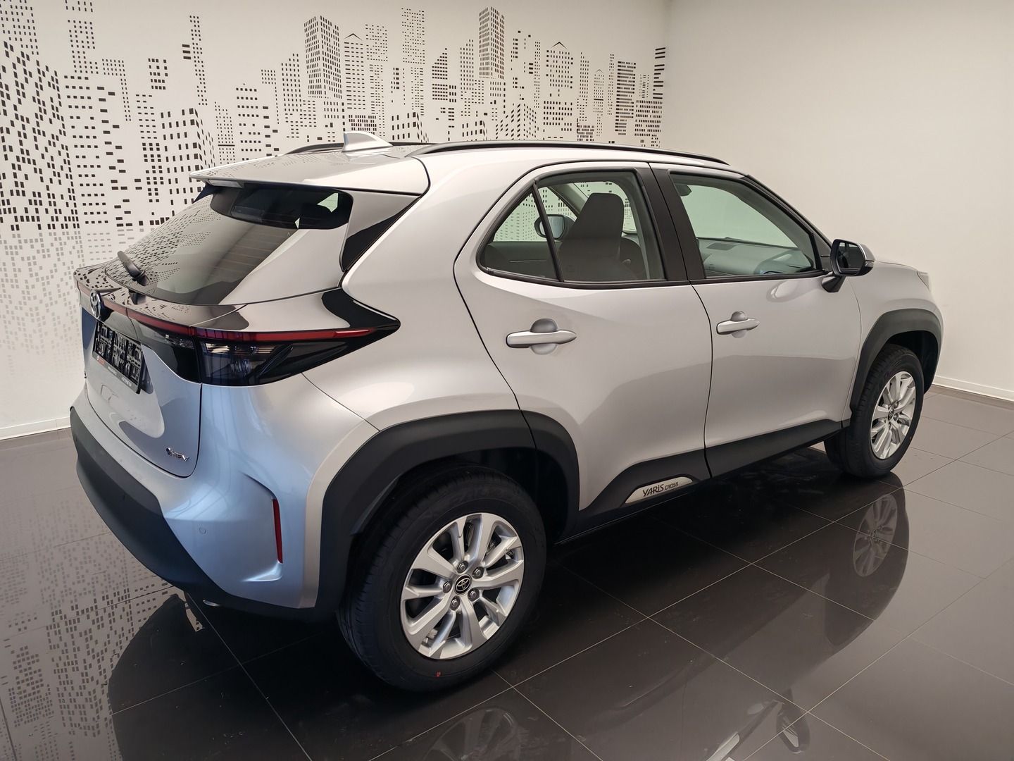 Toyota Yaris Cross, 1,5 AT Hybrid Comfort - fotka 4