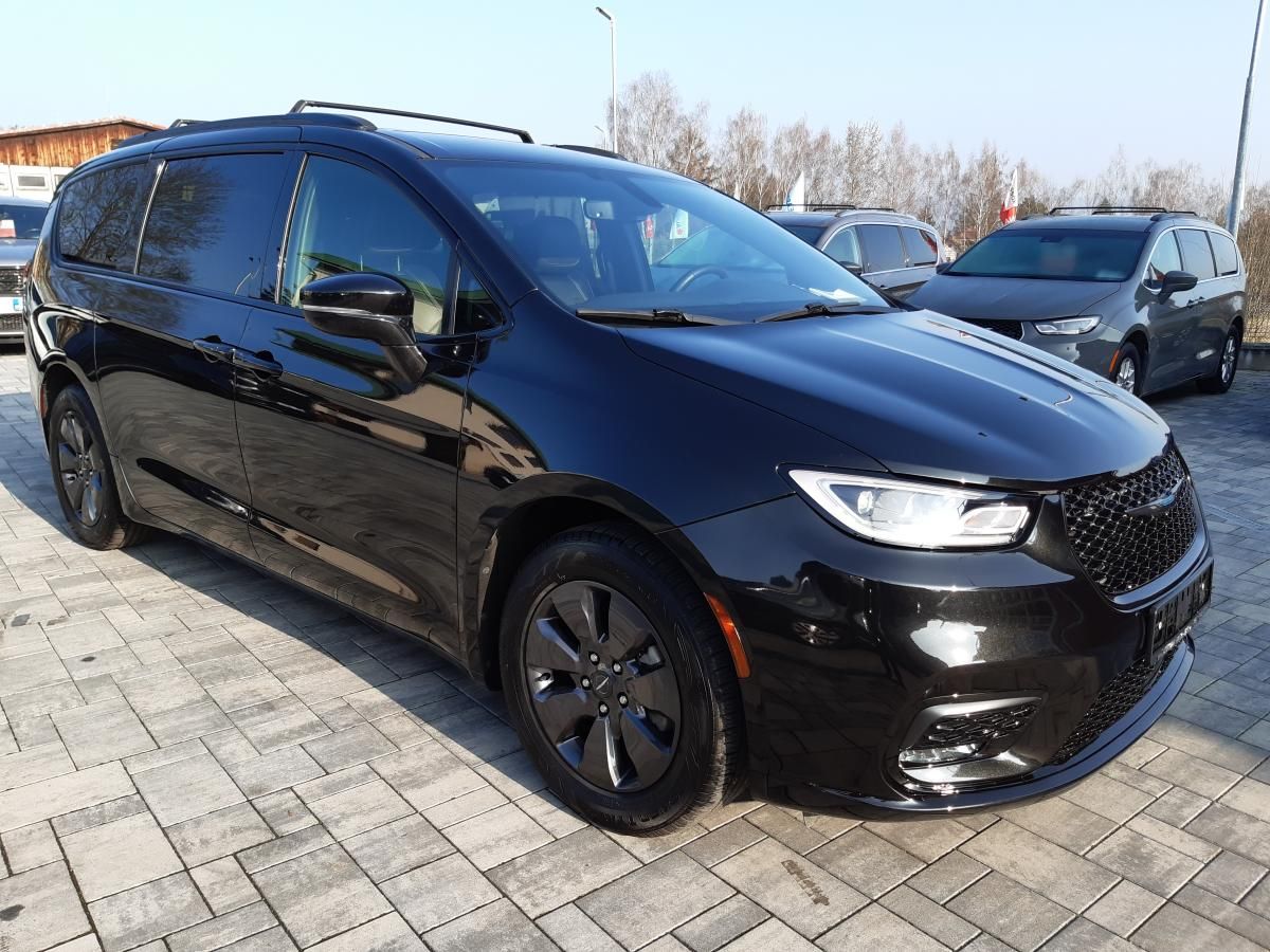 Chrysler Pacifica, 3,6L V6 Hybrid,Plus, DVD,tažné