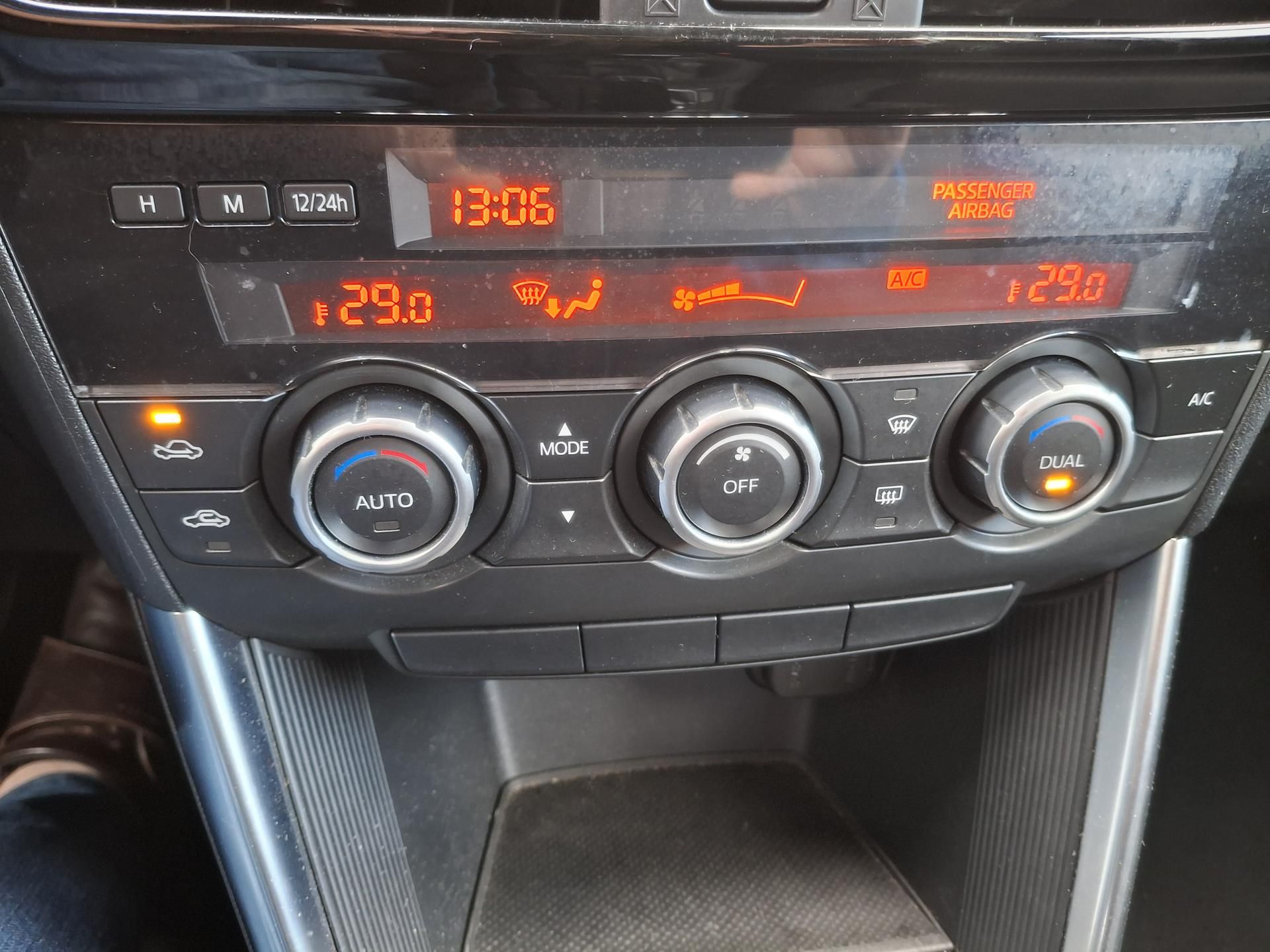 Mazda CX-5, 2.0 benzin 121 kw - fotka 6